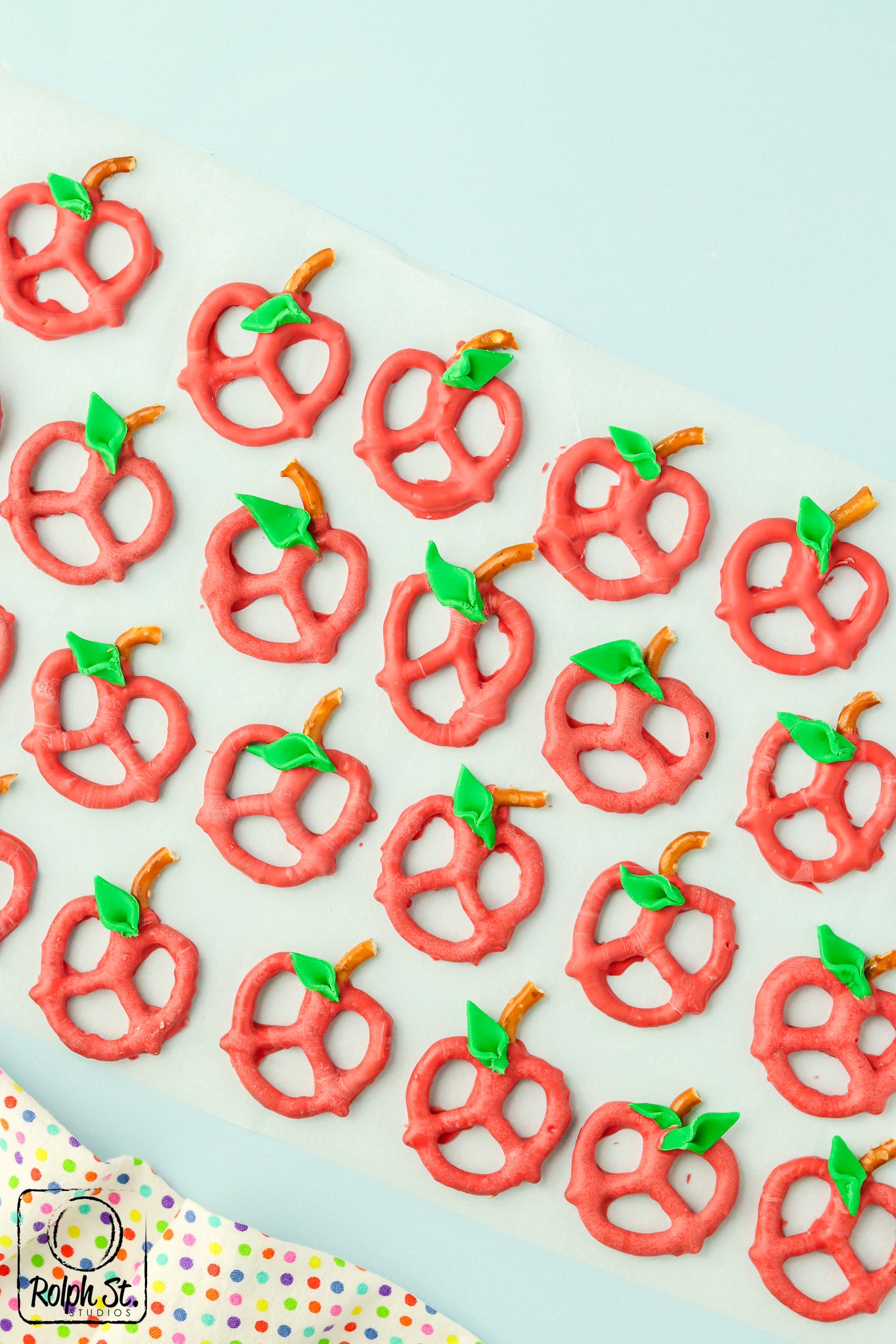 Exclusive Chocolate Covered Pretzel Apples