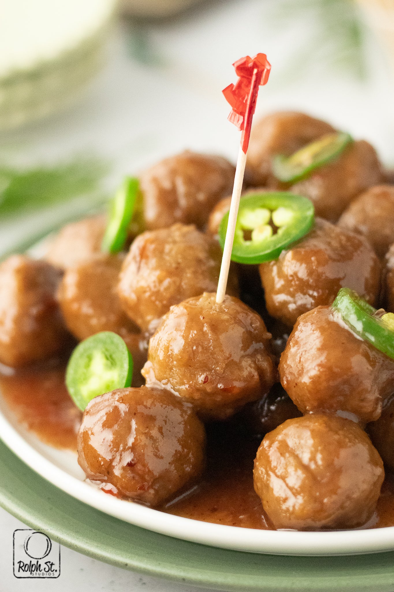 Exclusive Slow Cooker Cranberry Jalapeno Meatballs