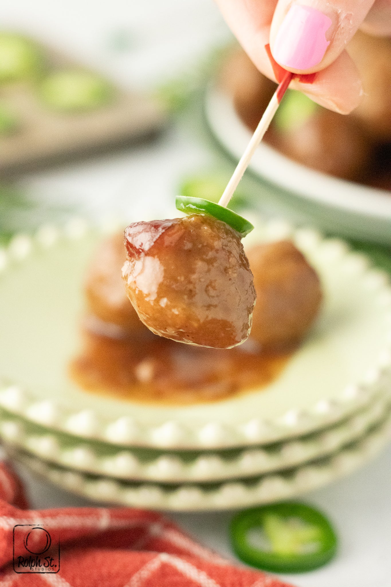 Exclusive Slow Cooker Cranberry Jalapeno Meatballs