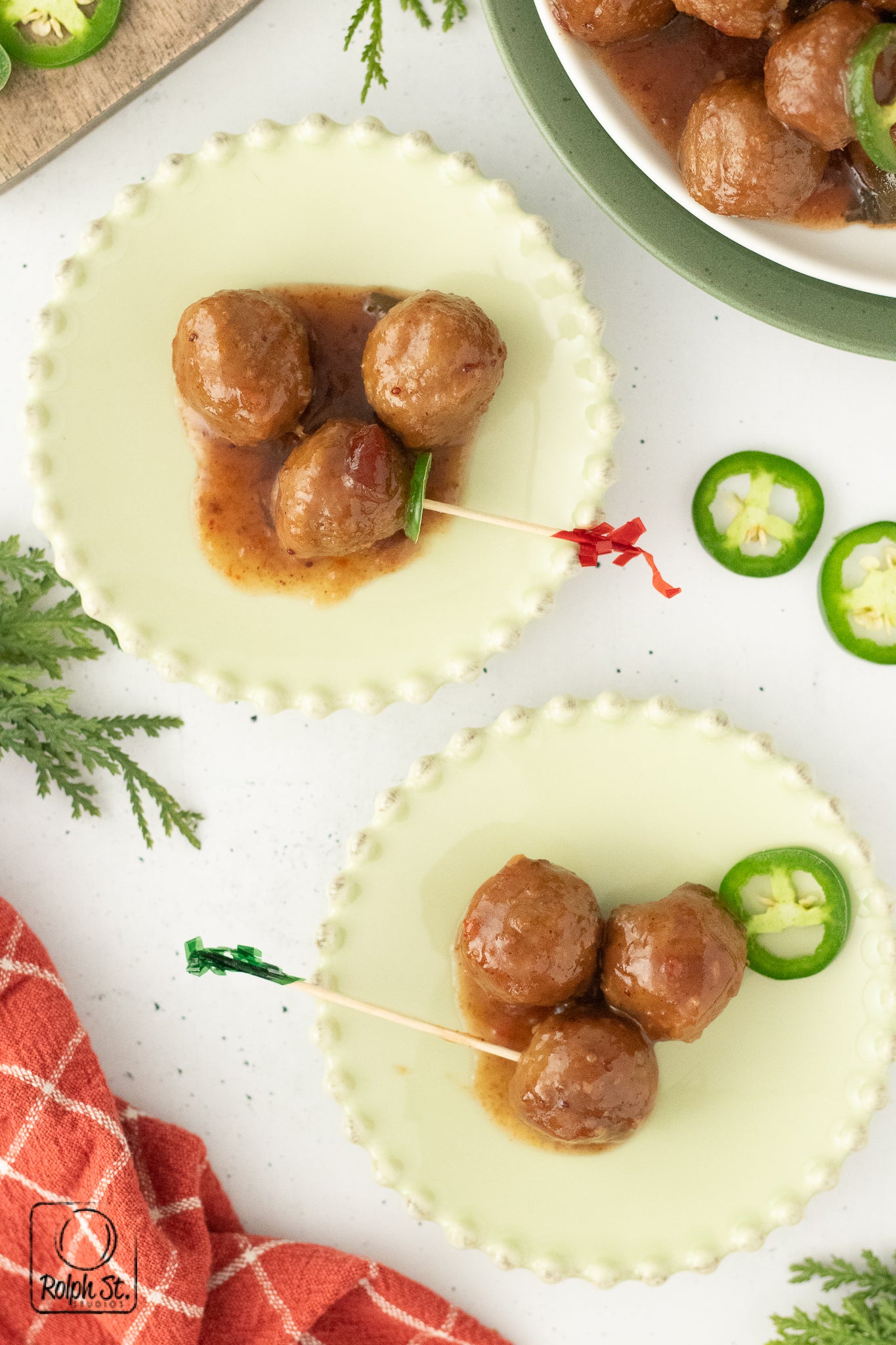 Exclusive Slow Cooker Cranberry Jalapeno Meatballs