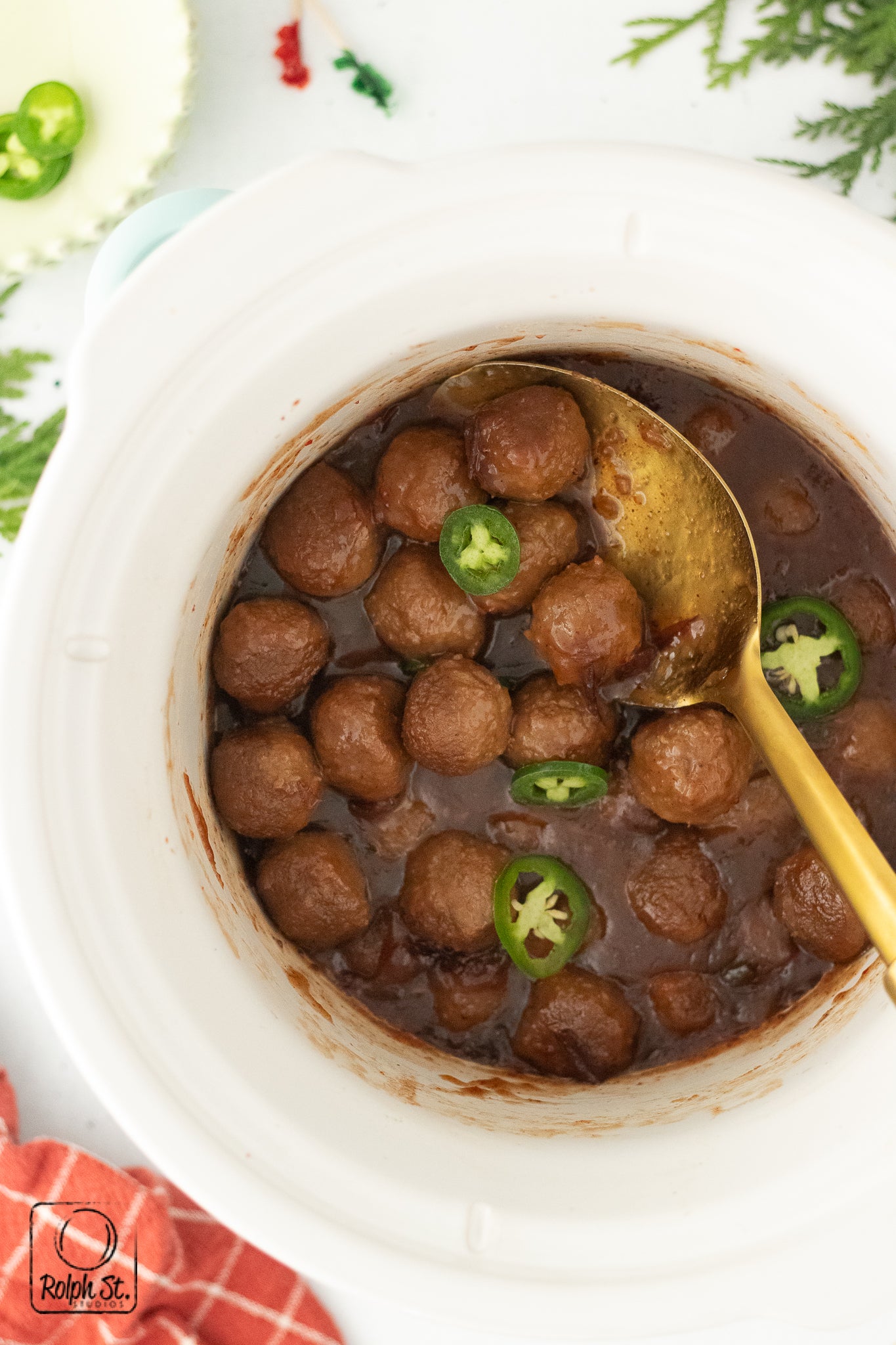 Exclusive Slow Cooker Cranberry Jalapeno Meatballs