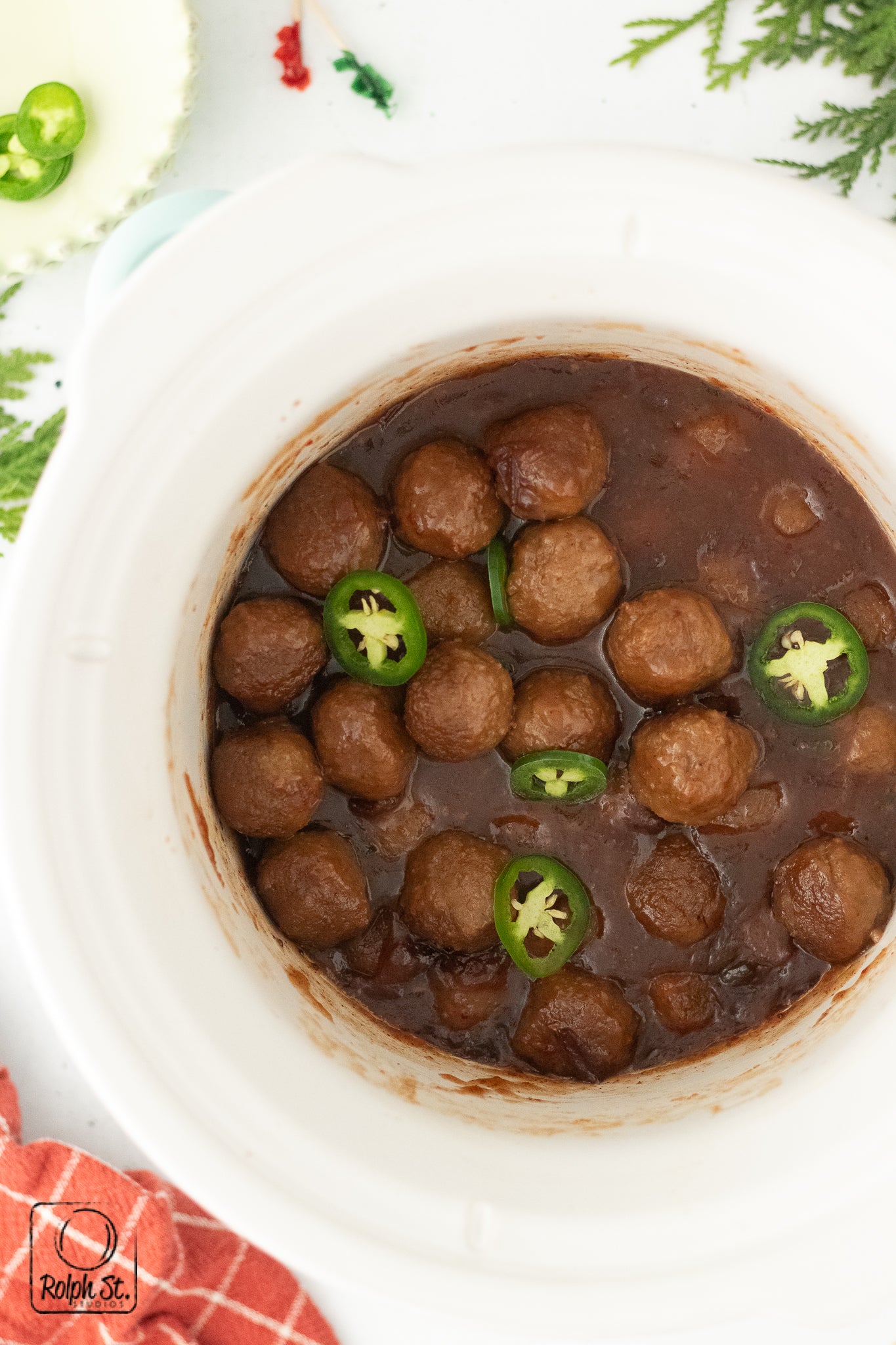 Exclusive Slow Cooker Cranberry Jalapeno Meatballs