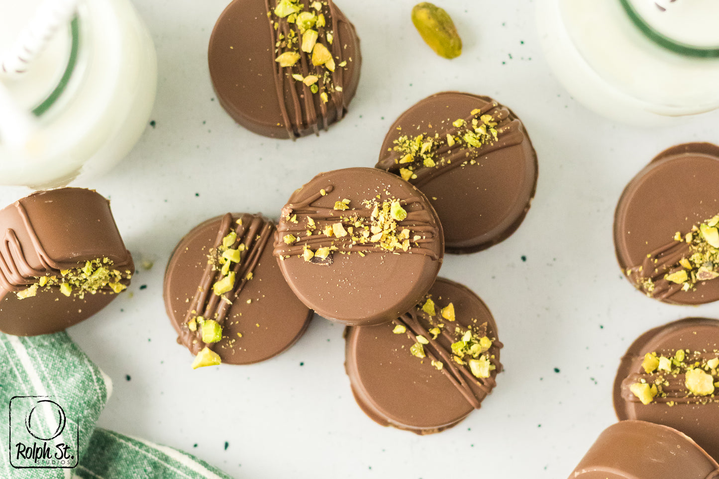 Exclusive Dubai Chocolate Cups