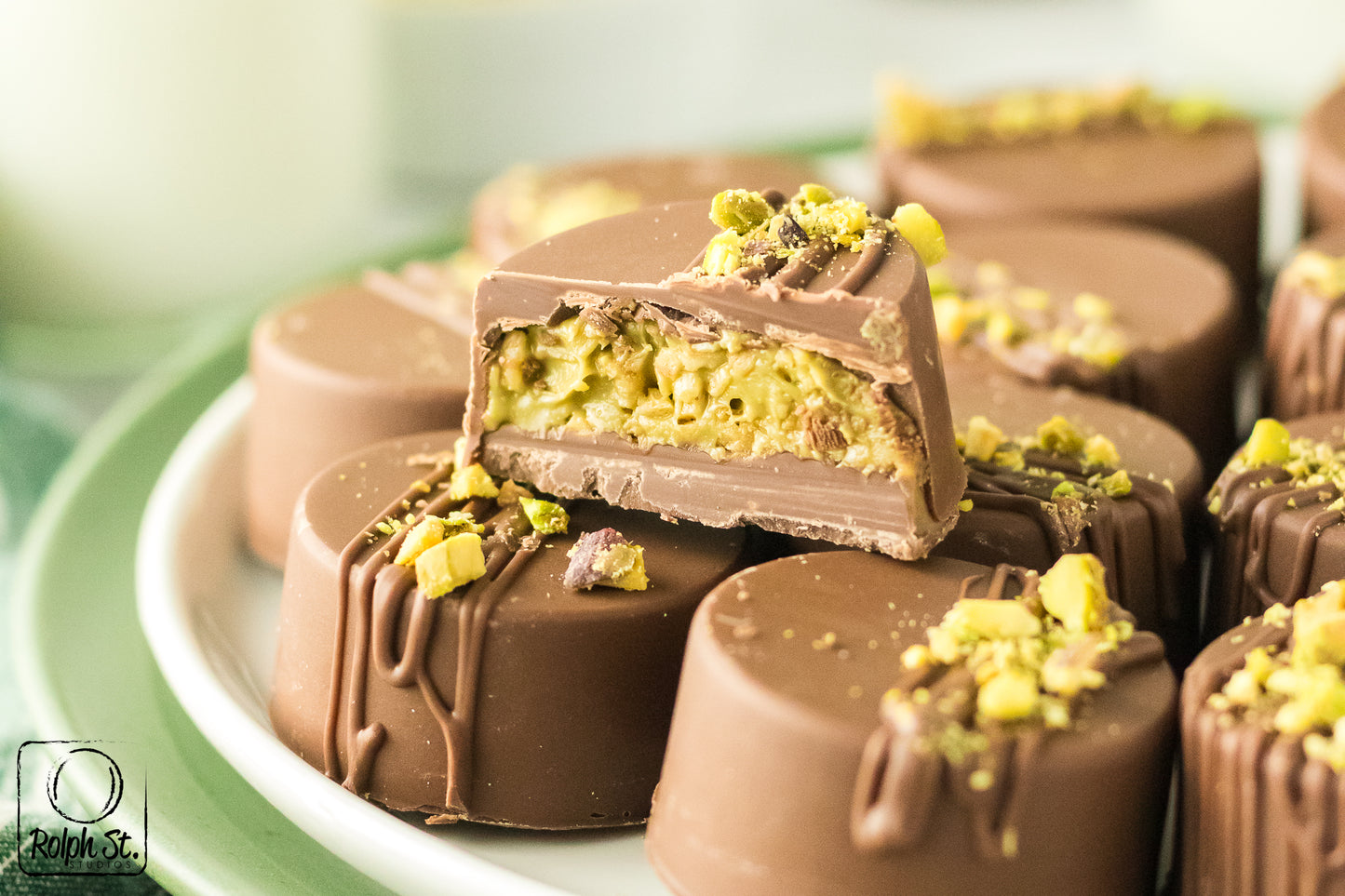 Exclusive Dubai Chocolate Cups