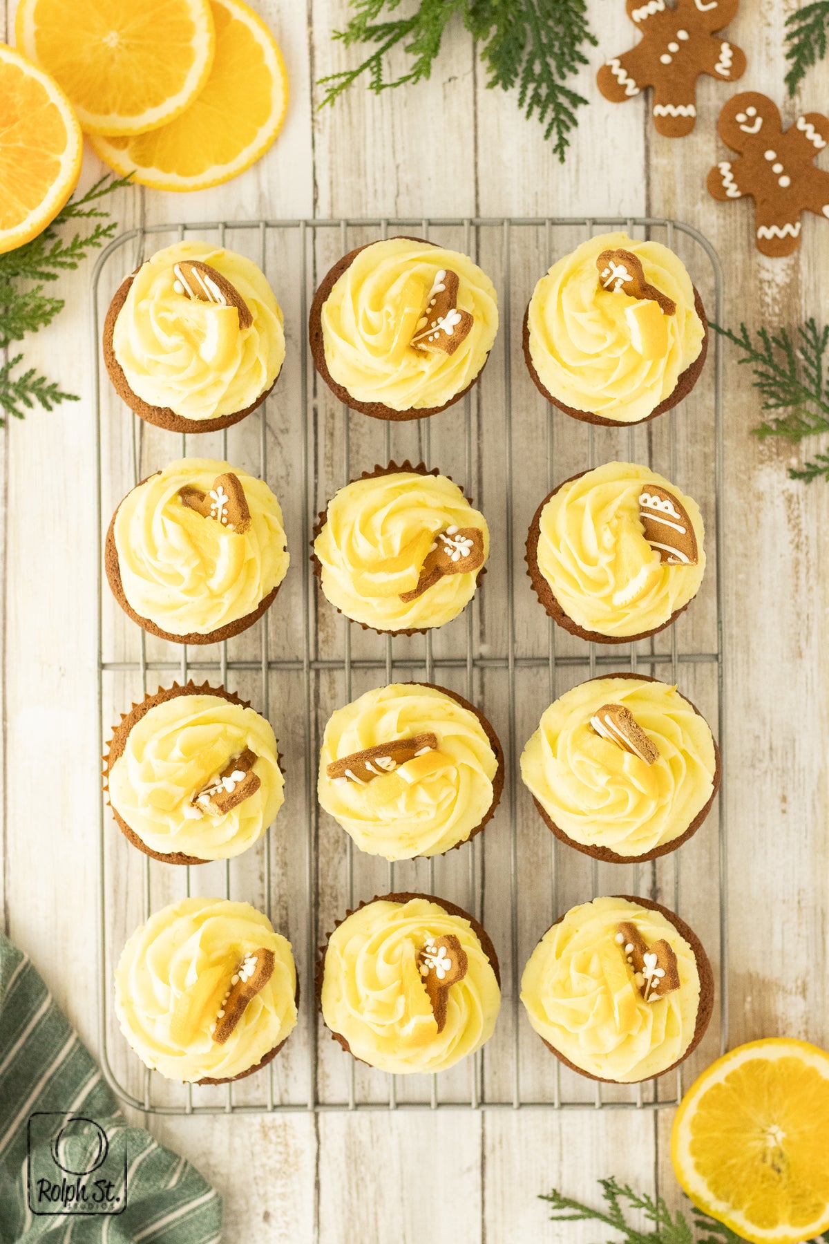 Exclusive Gingerbread Cupcakes