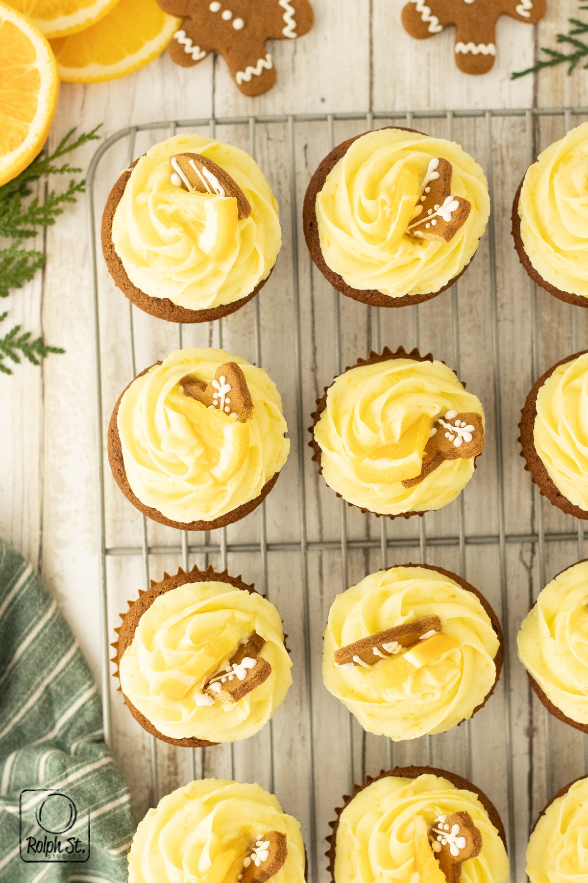 Exclusive Gingerbread Cupcakes