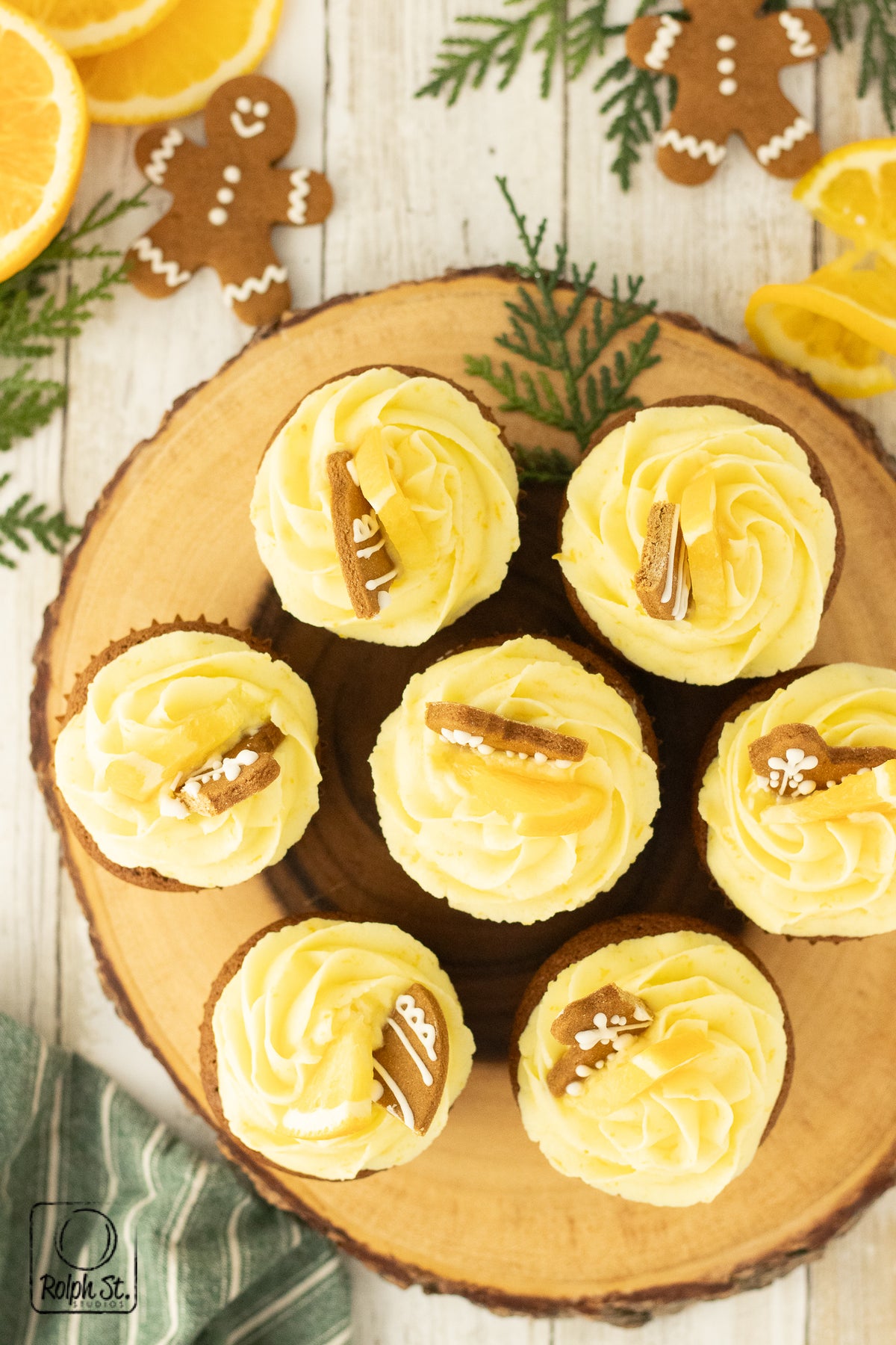 Exclusive Gingerbread Cupcakes