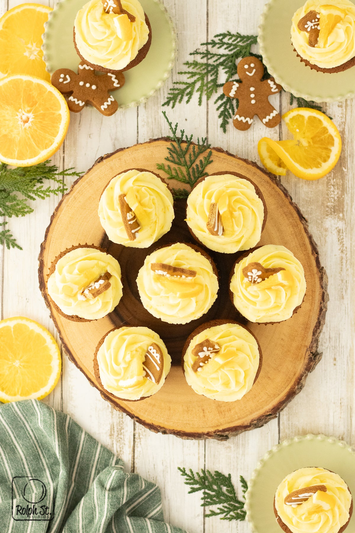 Exclusive Gingerbread Cupcakes