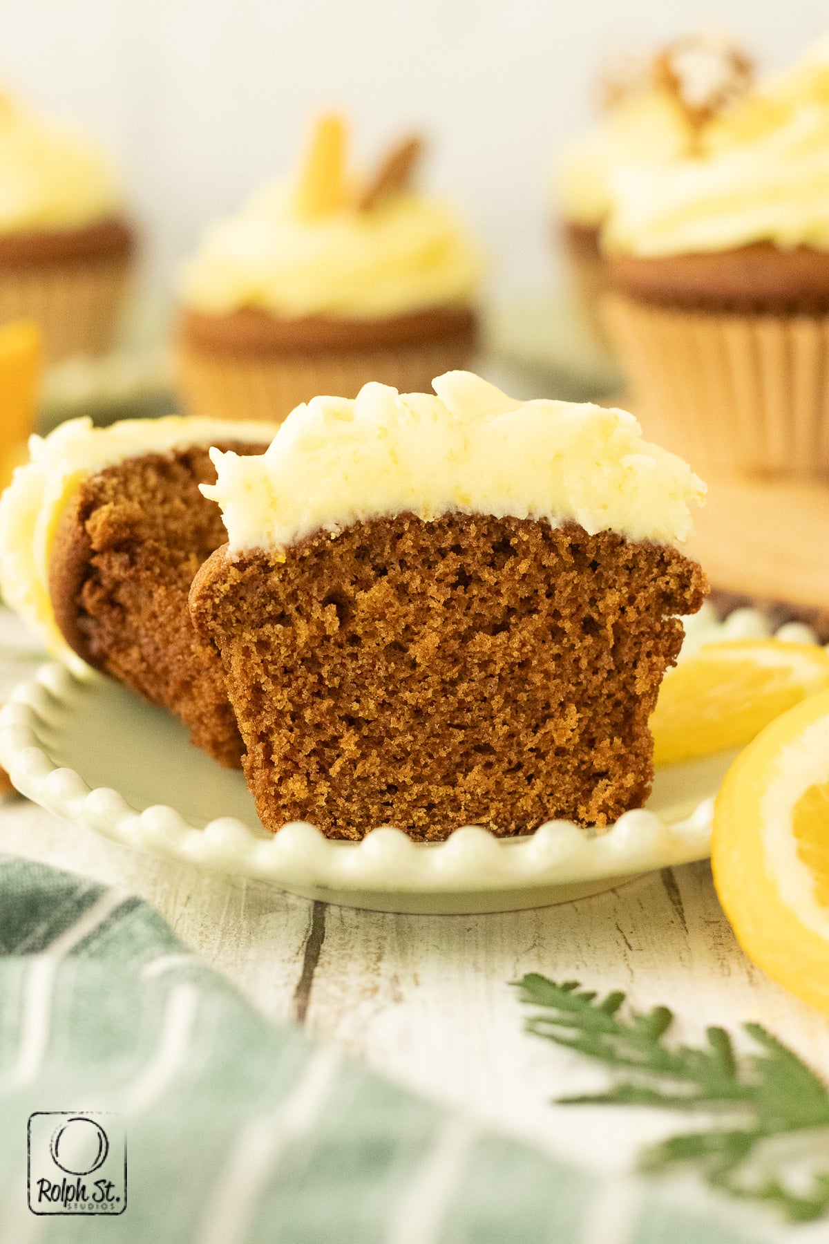 Exclusive Gingerbread Cupcakes
