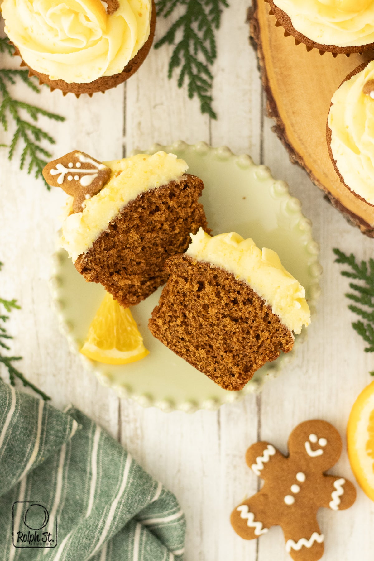 Exclusive Gingerbread Cupcakes