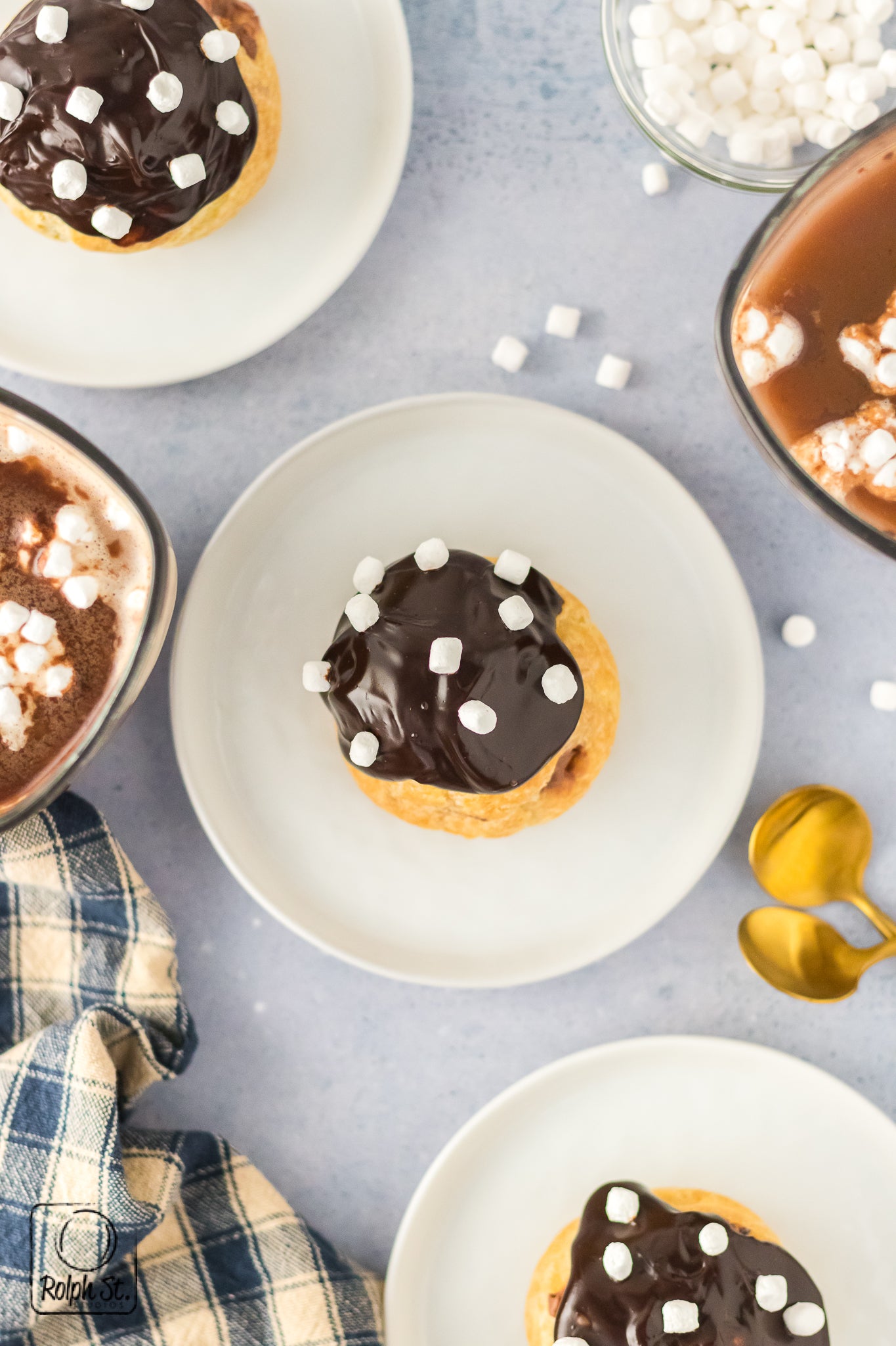 Exclusive Hot Chocolate Cream Puffs