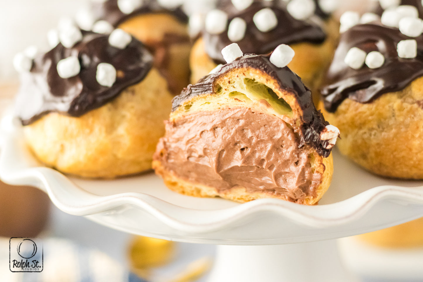 Exclusive Hot Chocolate Cream Puffs