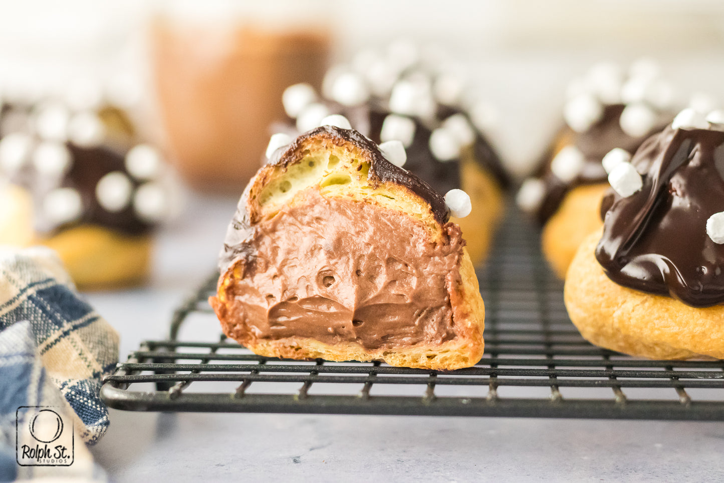 Exclusive Hot Chocolate Cream Puffs