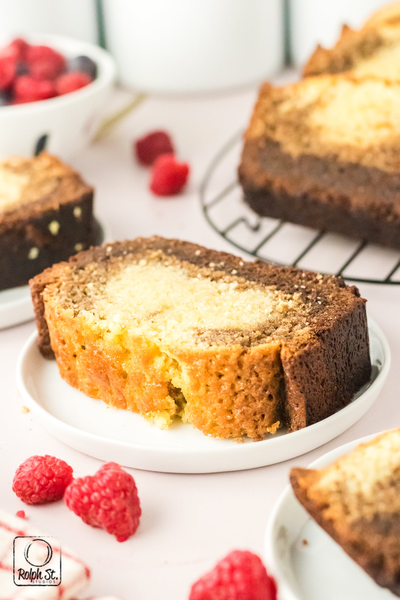 Exclusive Marble Ombre Pound Cake