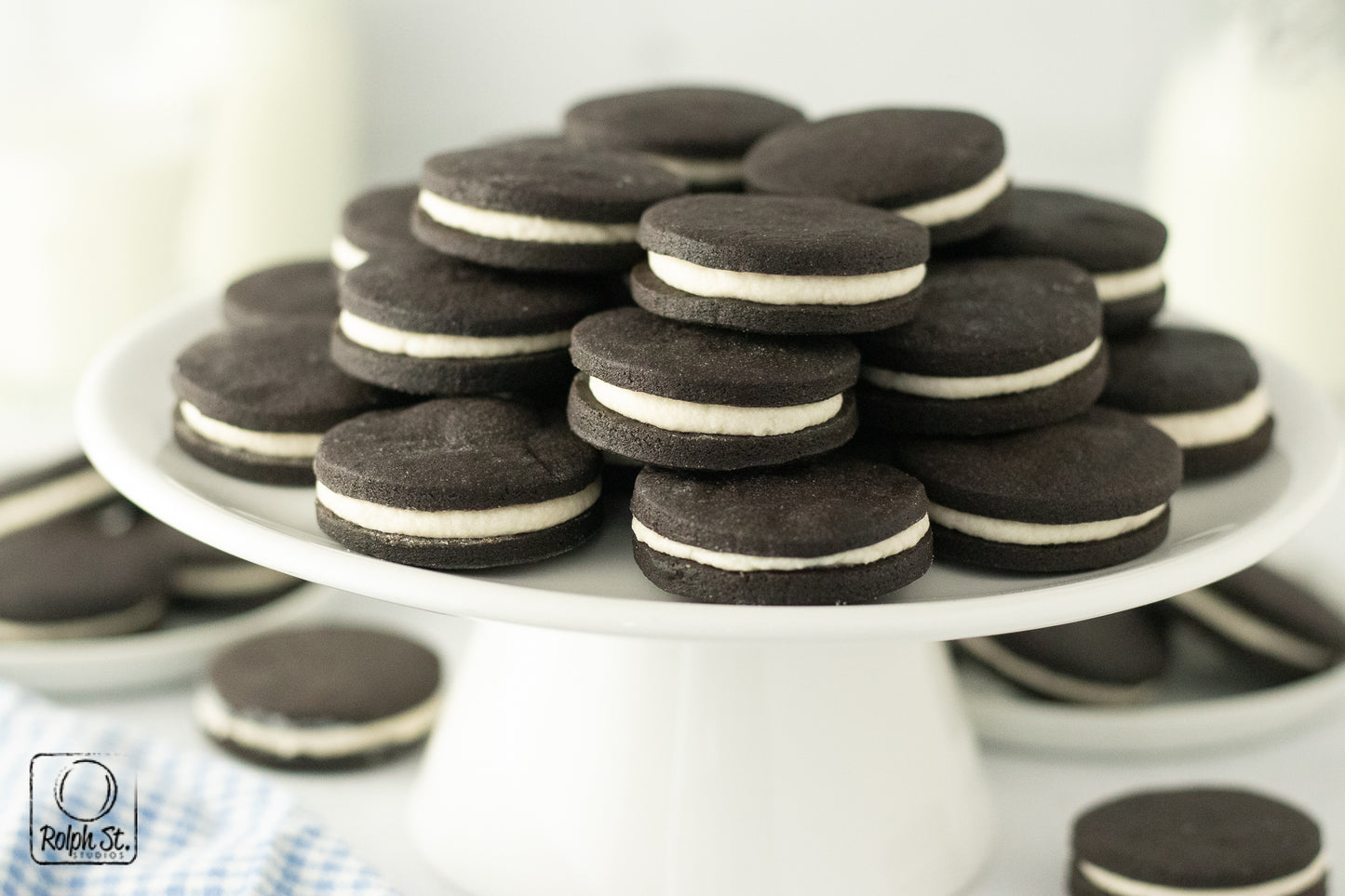Exclusive Homemade Oreo Cookies