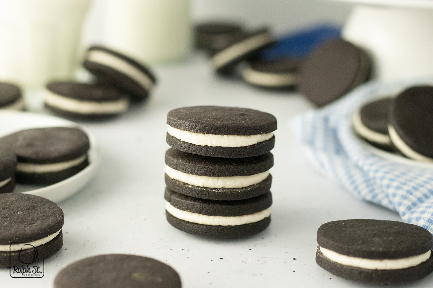 Exclusive Homemade Oreo Cookies