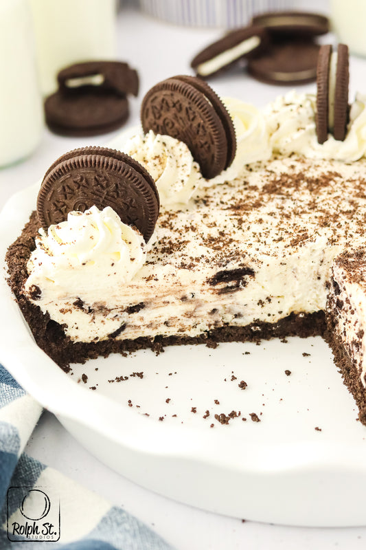 Exclusive Oreo Cookie Cool Whip Pie