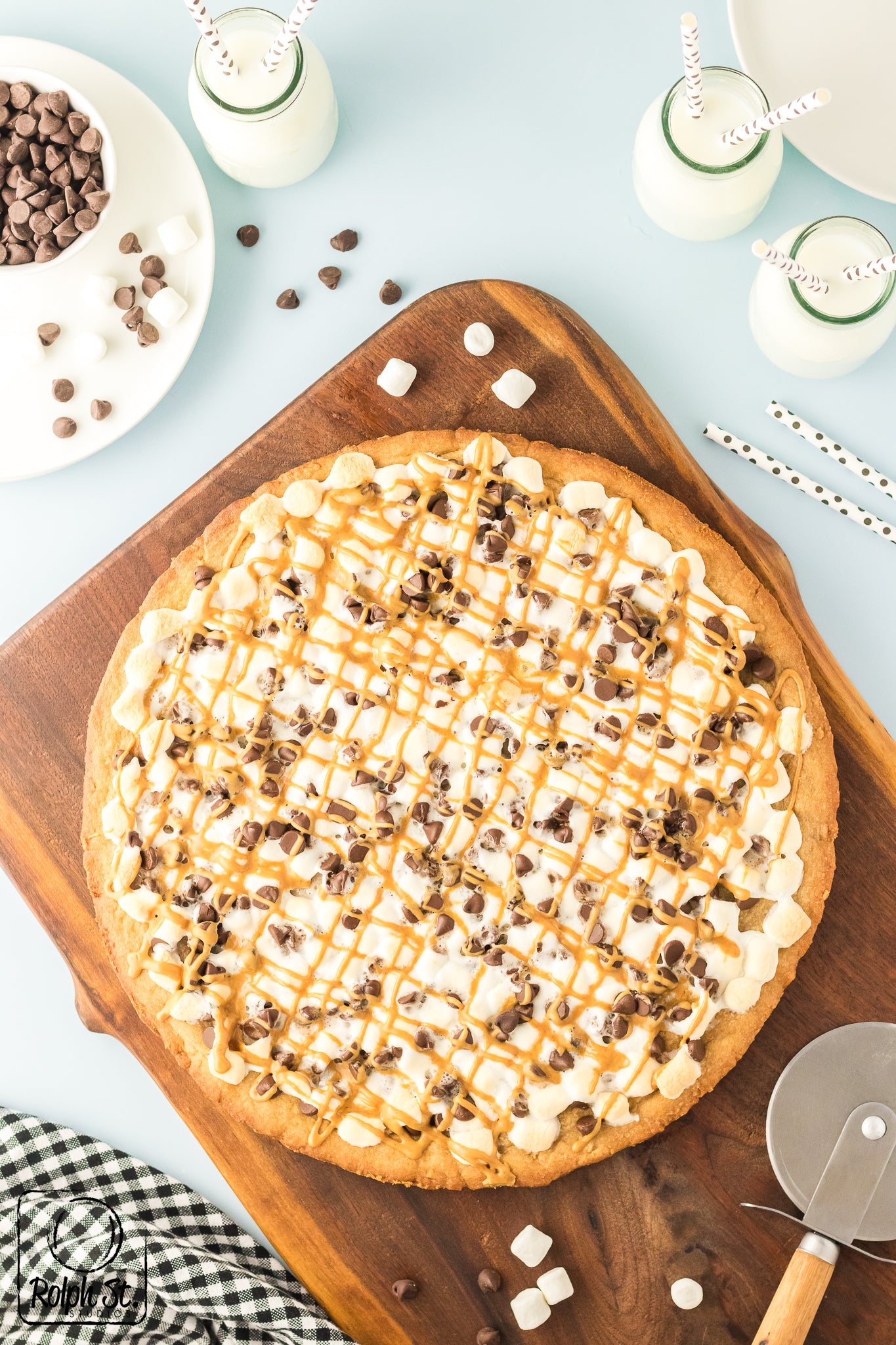 Exclusive Peanut Butter Pizza