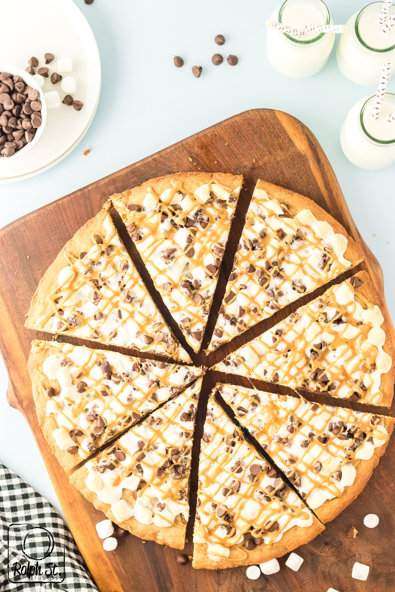 Exclusive Peanut Butter Pizza