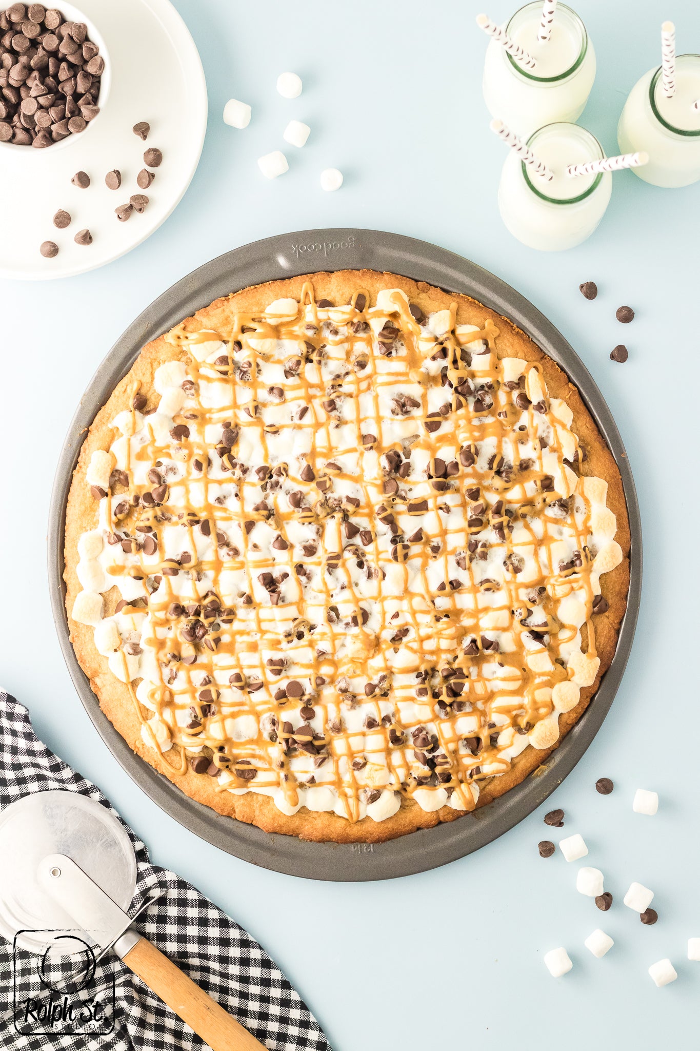 Exclusive Peanut Butter Pizza