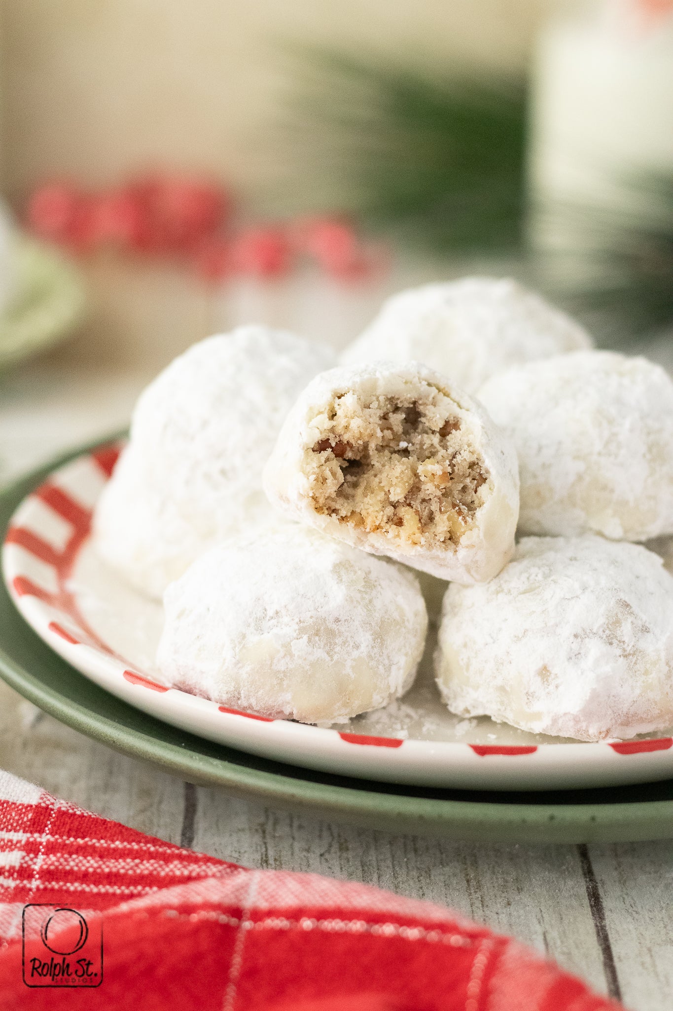 Recreation: Pecan Balls