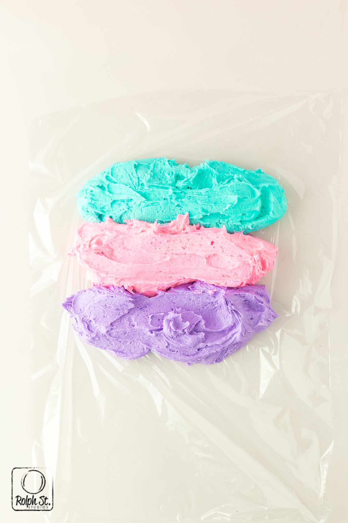 Exclusive Piñata Cupcakes