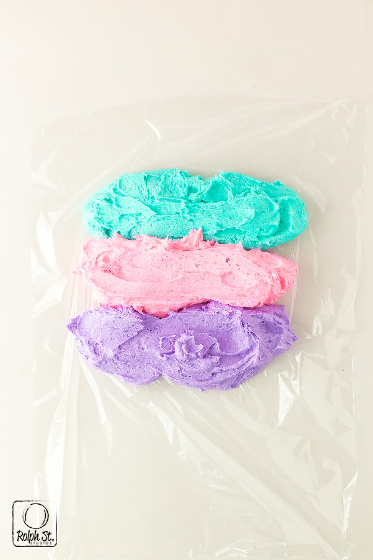 Exclusive Piñata Cupcakes