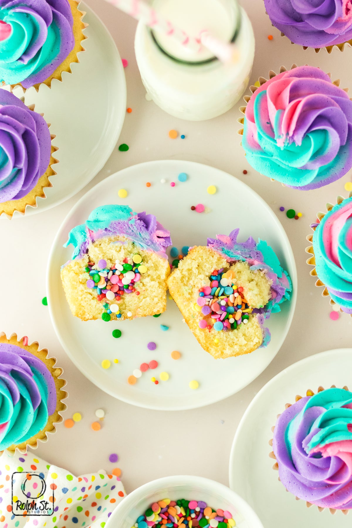 Exclusive Piñata Cupcakes