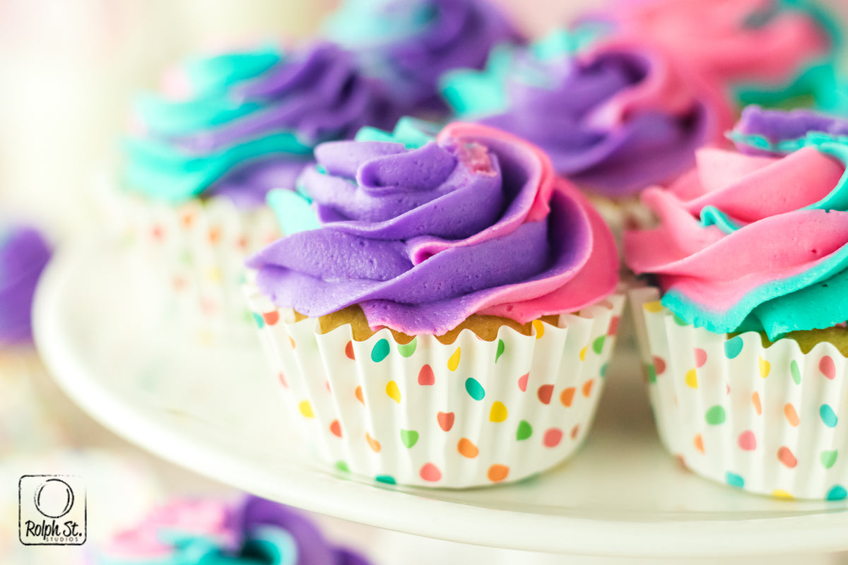 Exclusive Piñata Cupcakes