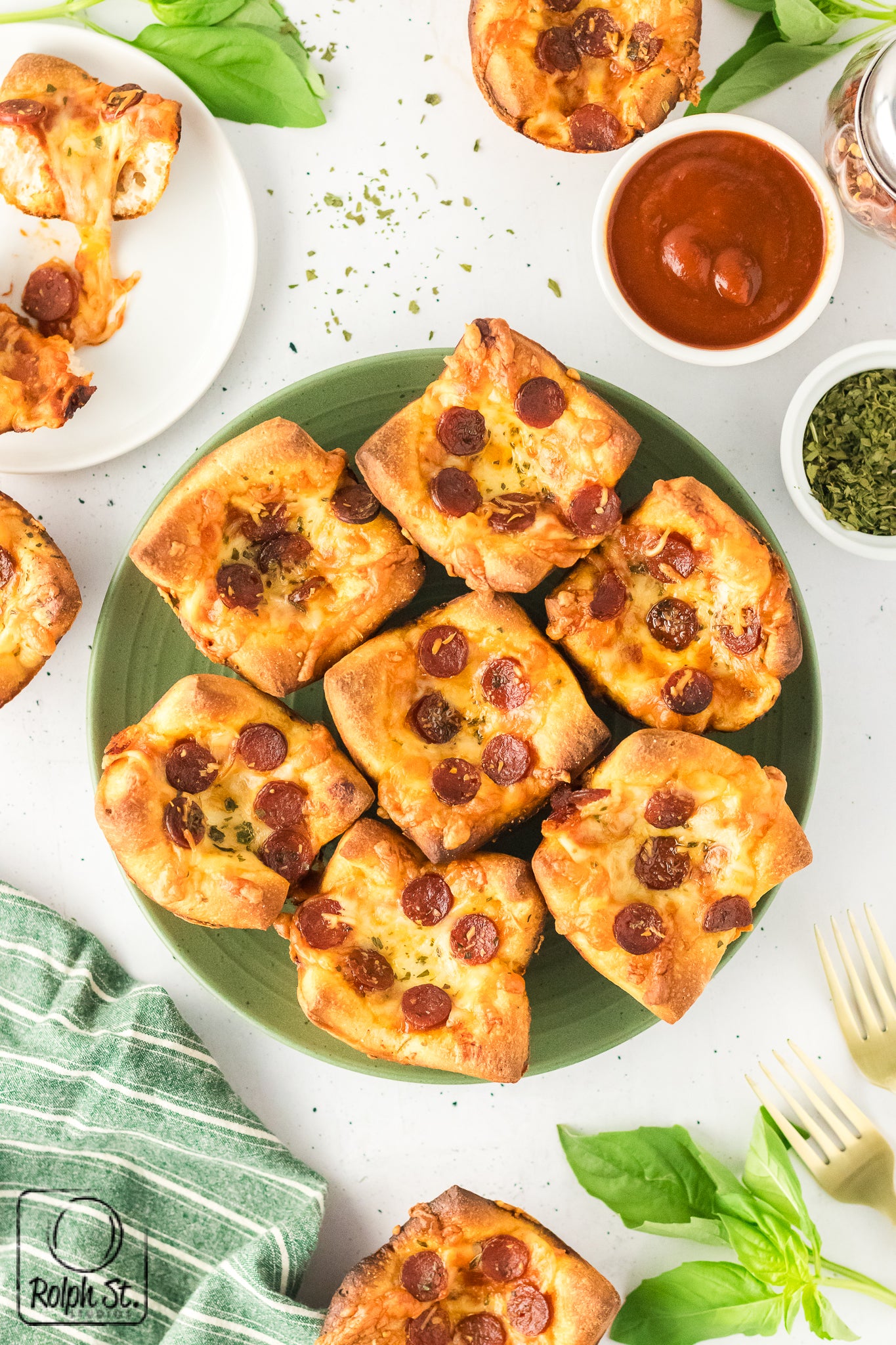Exclusive Pizza Muffins