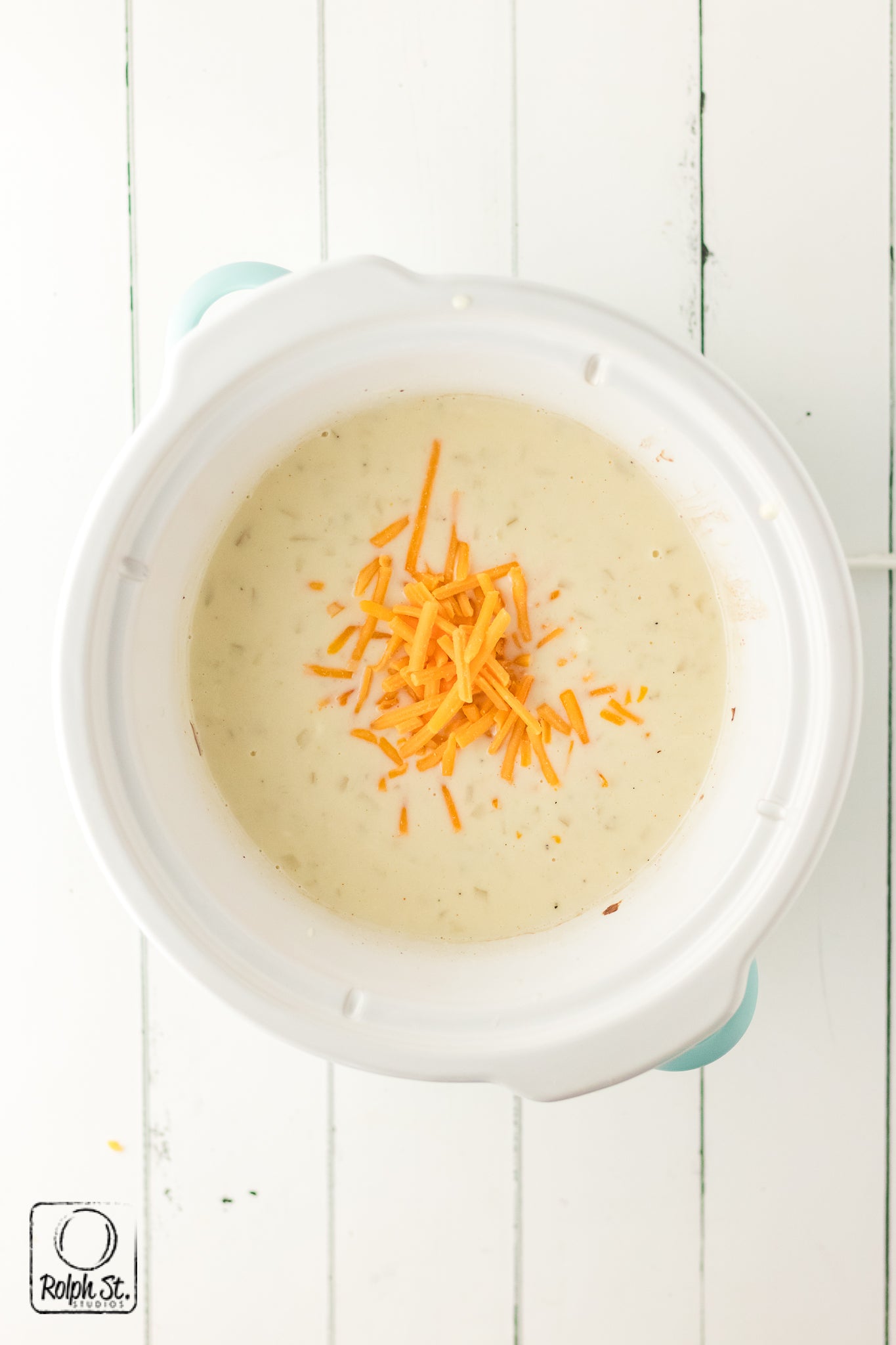 Exclusive Slow Cooker Loaded Potato Soup
