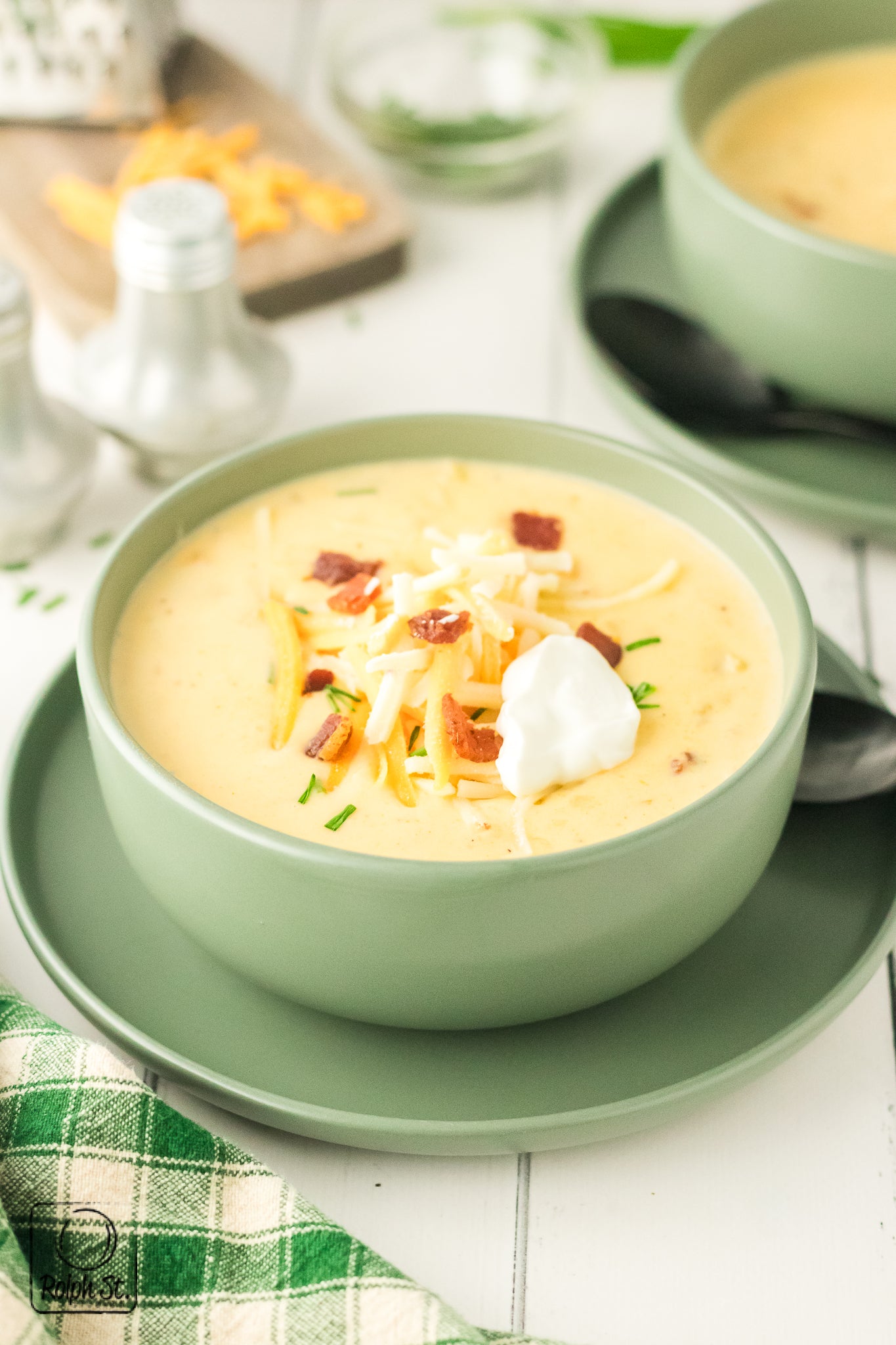 Exclusive Slow Cooker Loaded Potato Soup