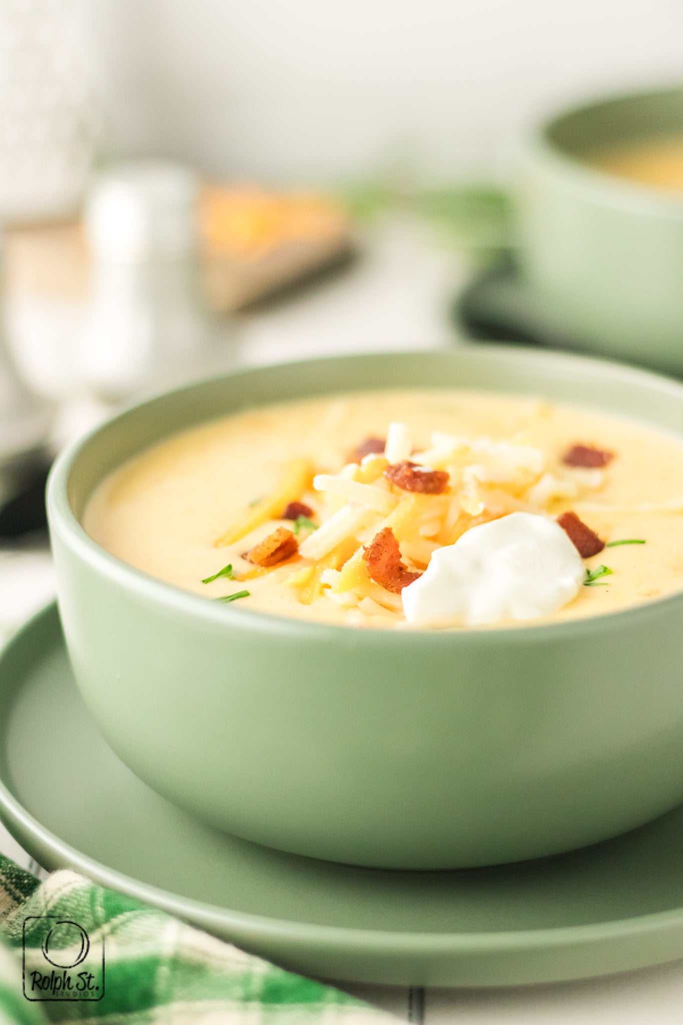 Exclusive Slow Cooker Loaded Potato Soup