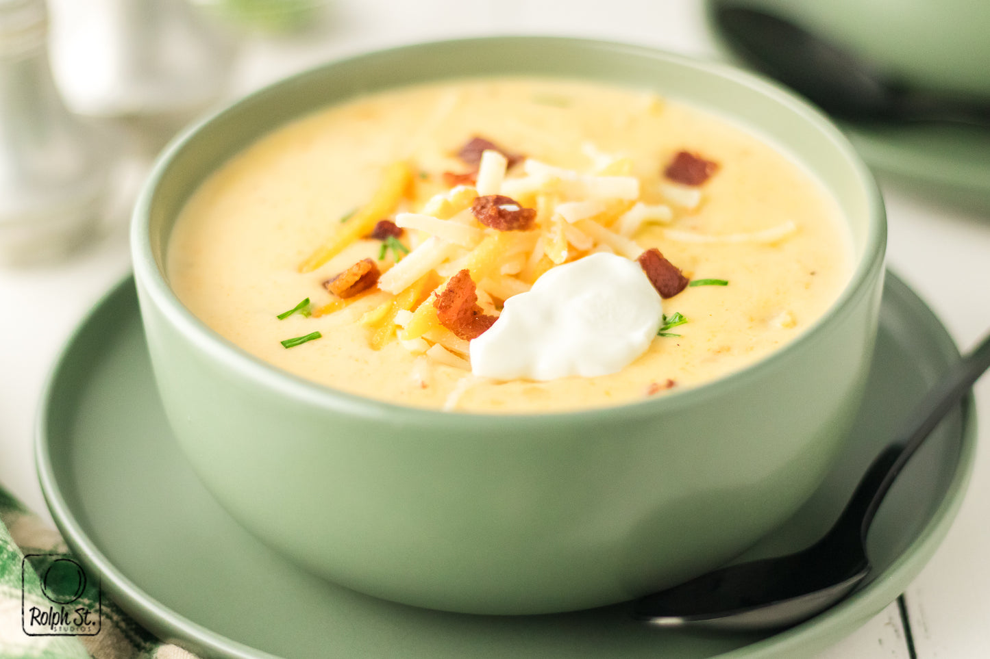 Exclusive Slow Cooker Loaded Potato Soup