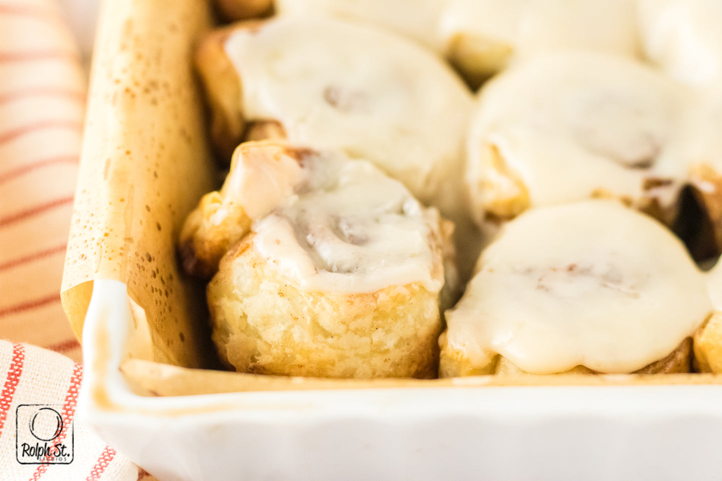 Exclusive Puff Pastry Cinnamon Rolls (with 25 sec reel)