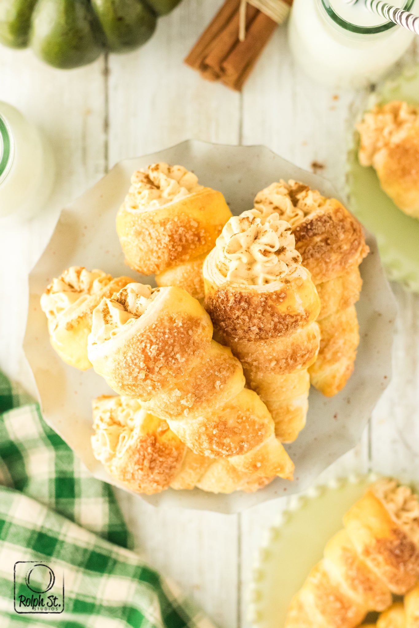 Exclusive Pumpkin Cream Horns