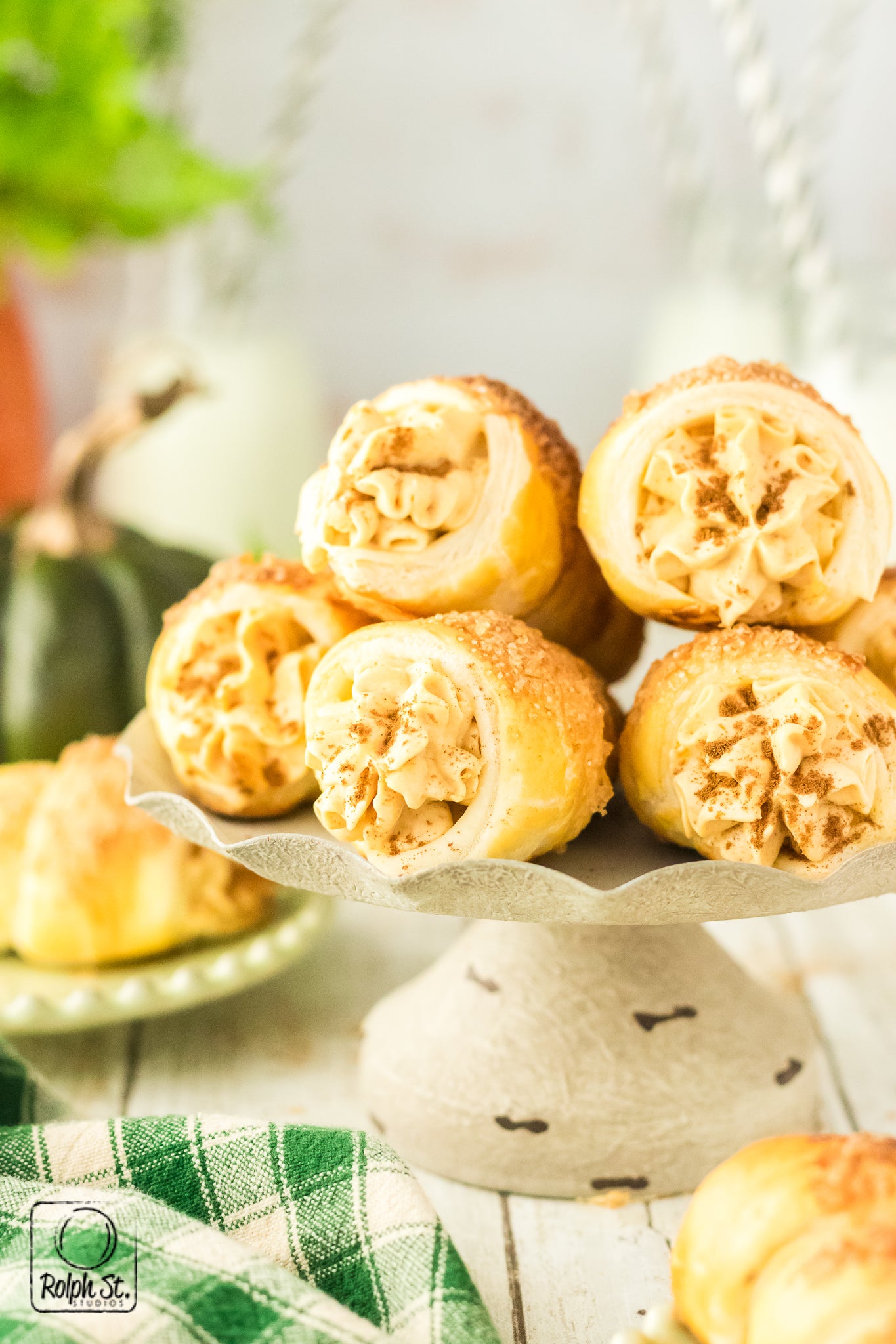 Exclusive Pumpkin Cream Horns