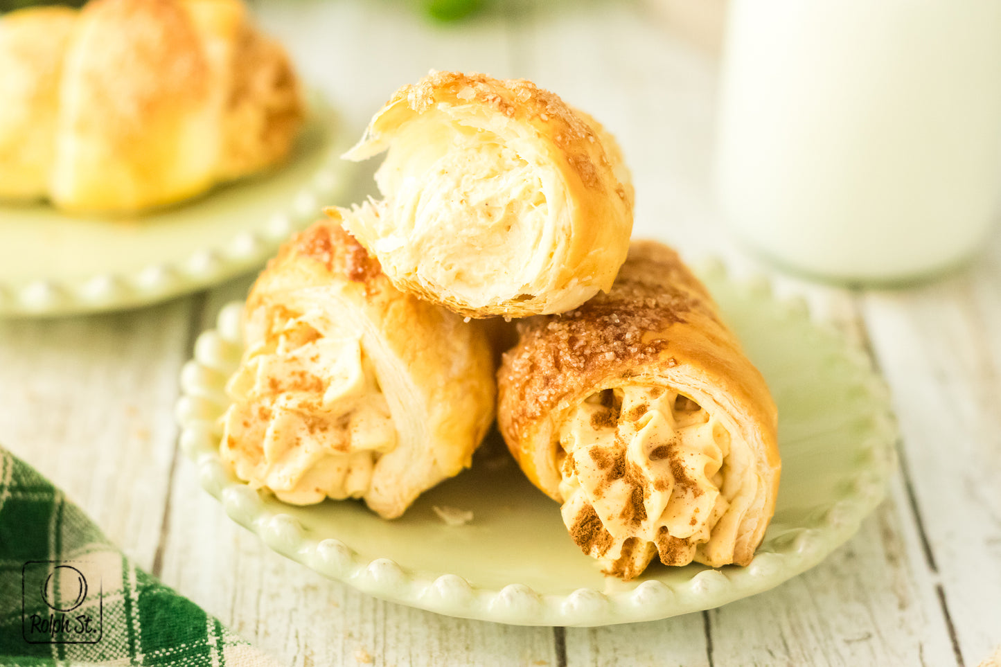 Exclusive Pumpkin Cream Horns