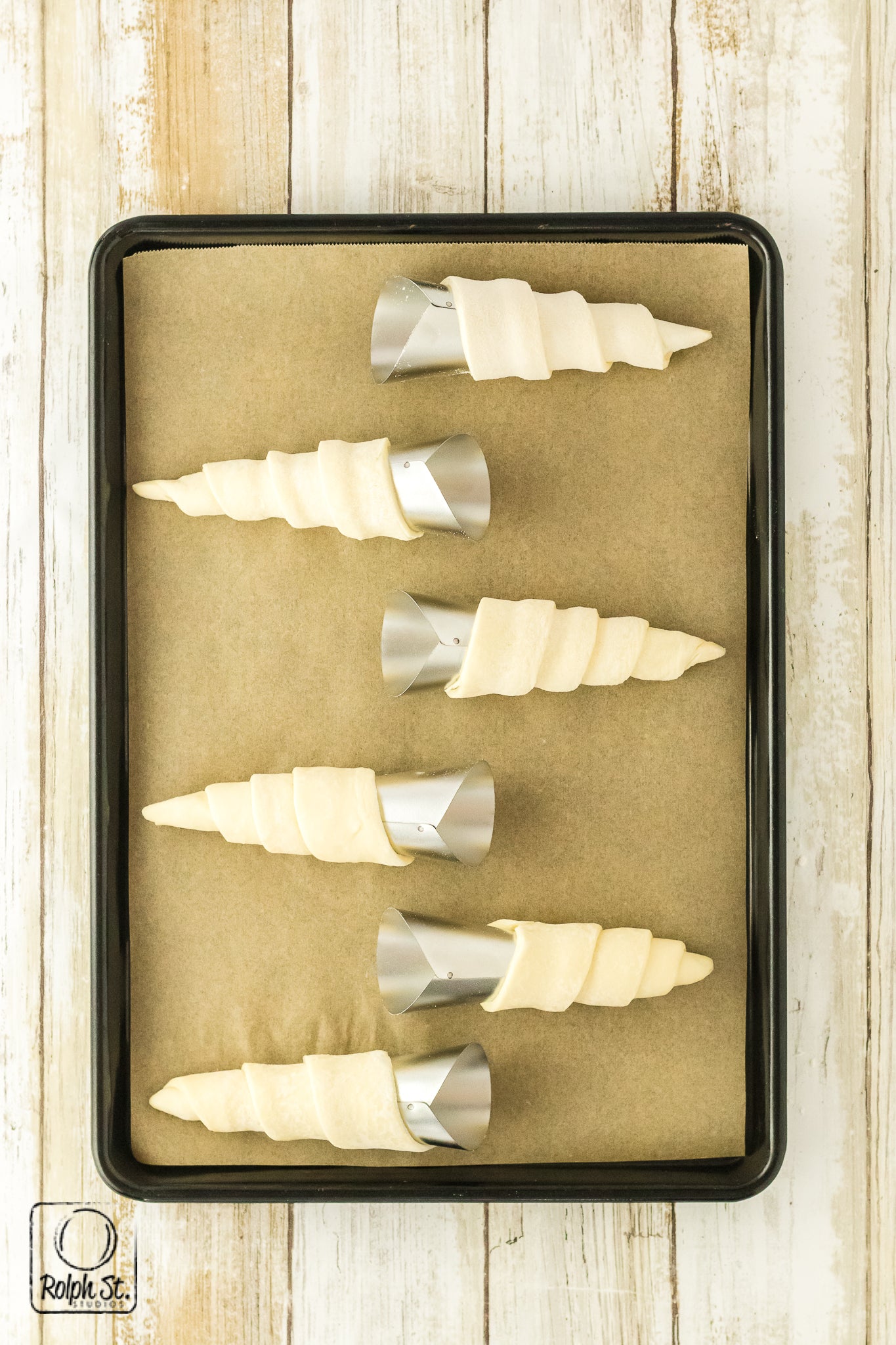 Exclusive Pumpkin Cream Horns