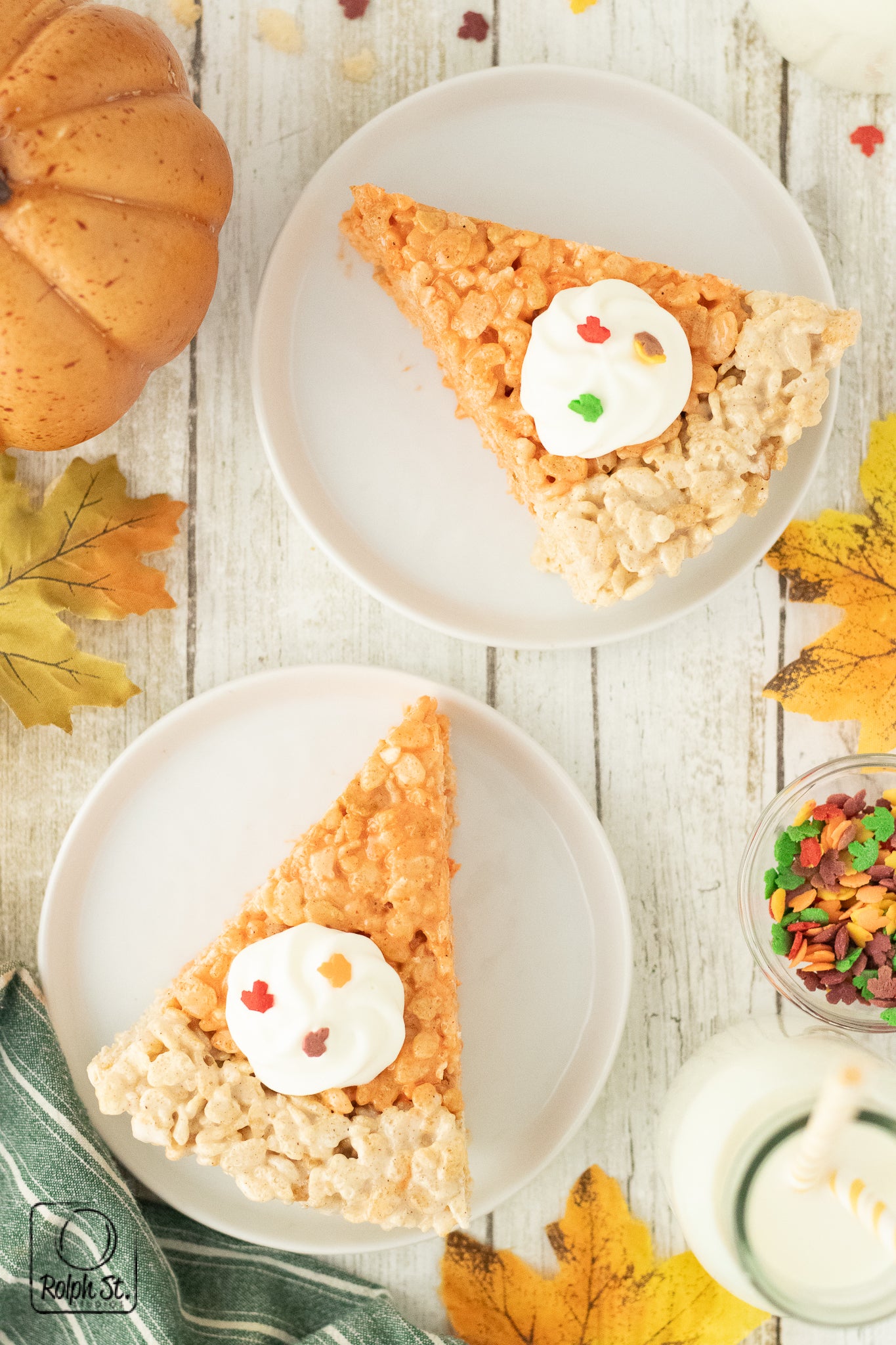 Exclusive Pumpkin Spice Rice Krispie Pie
