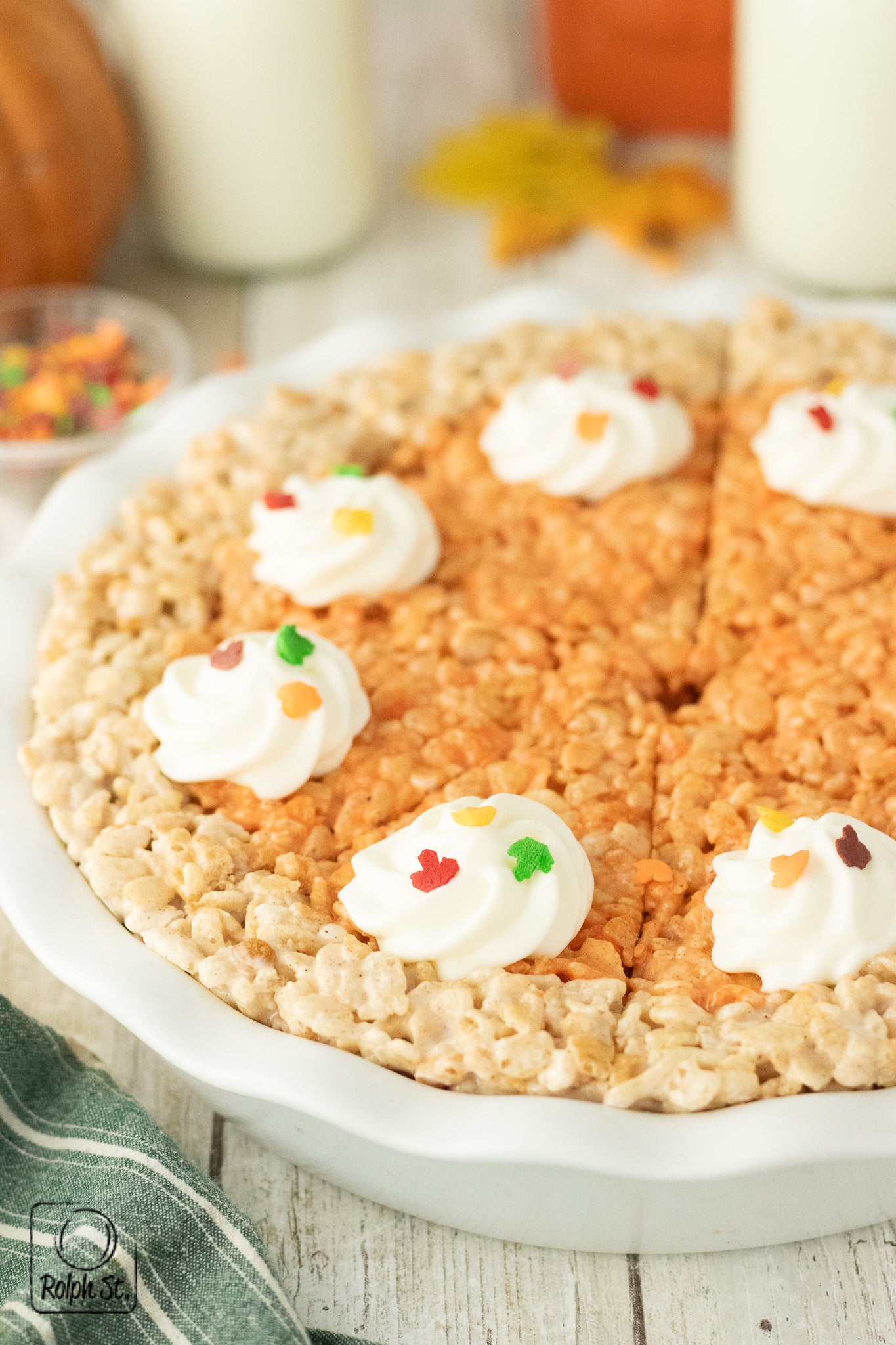 Exclusive Pumpkin Spice Rice Krispie Pie