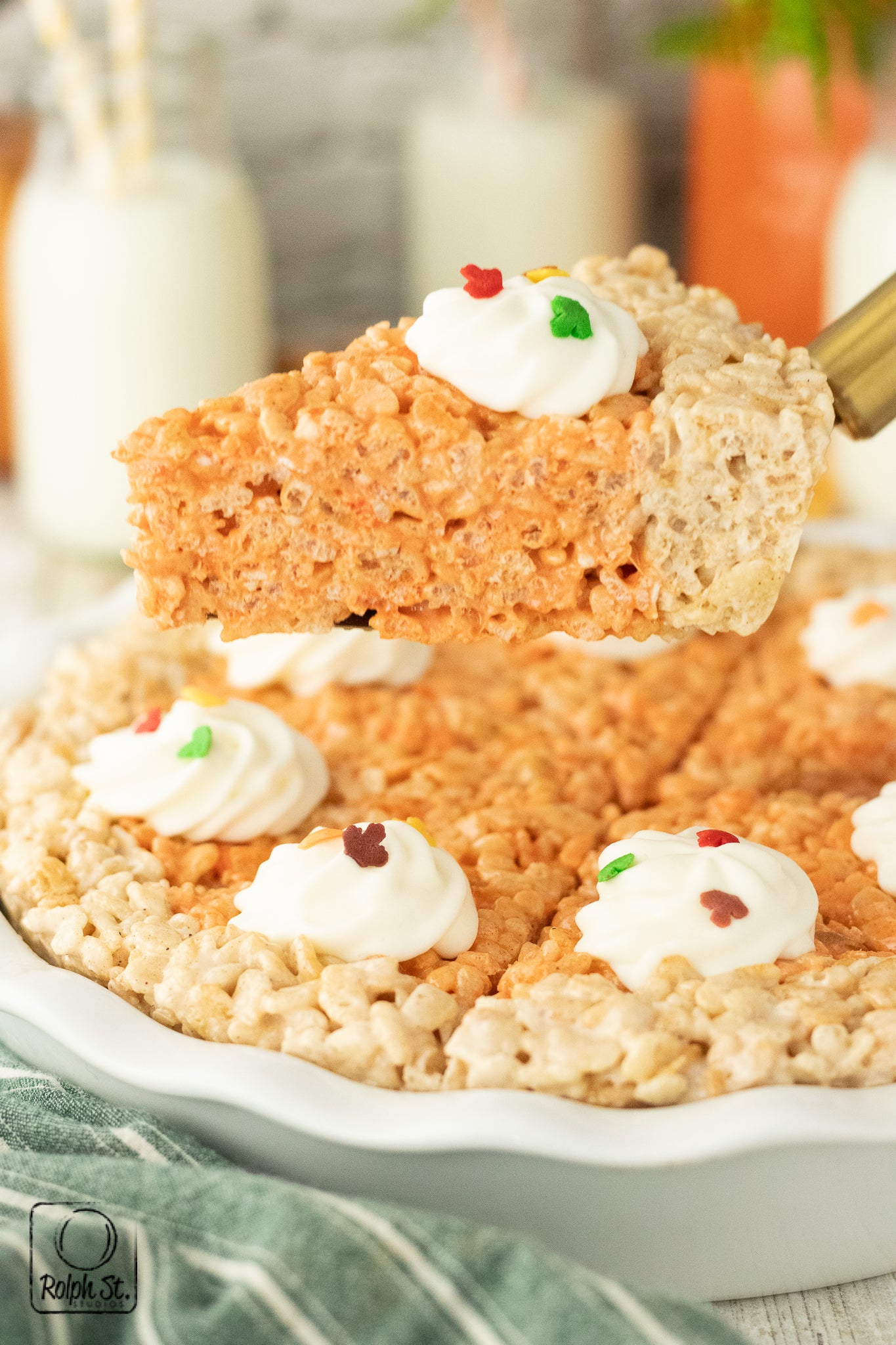 Exclusive Pumpkin Spice Rice Krispie Pie