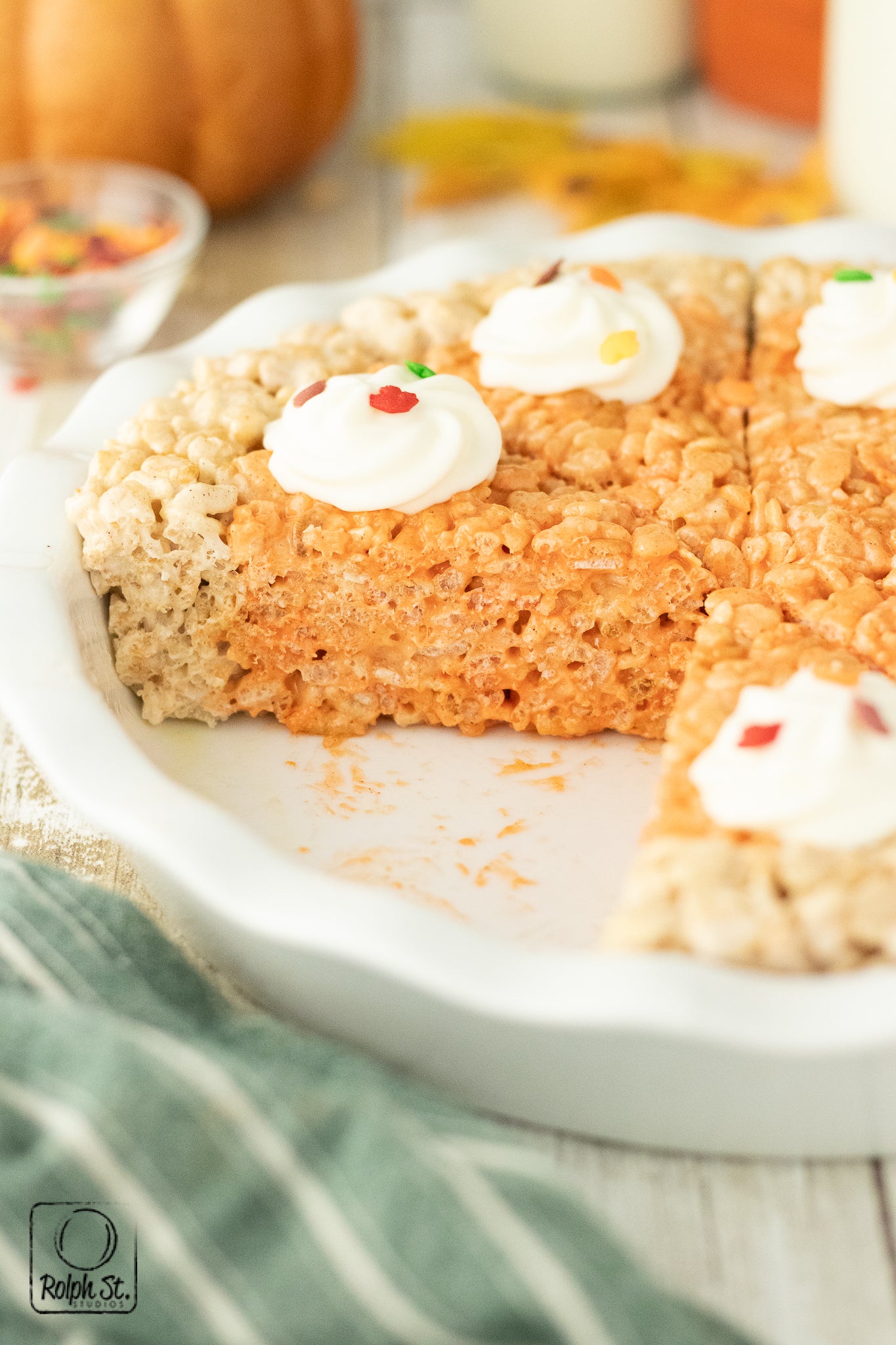Exclusive Pumpkin Spice Rice Krispie Pie