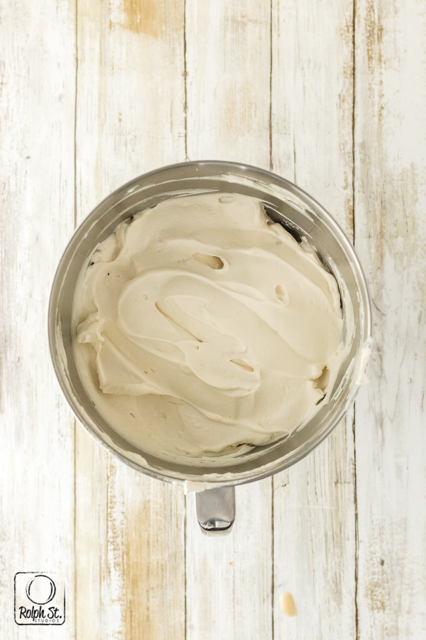 Exclusive Sour Cream Raisin Pie