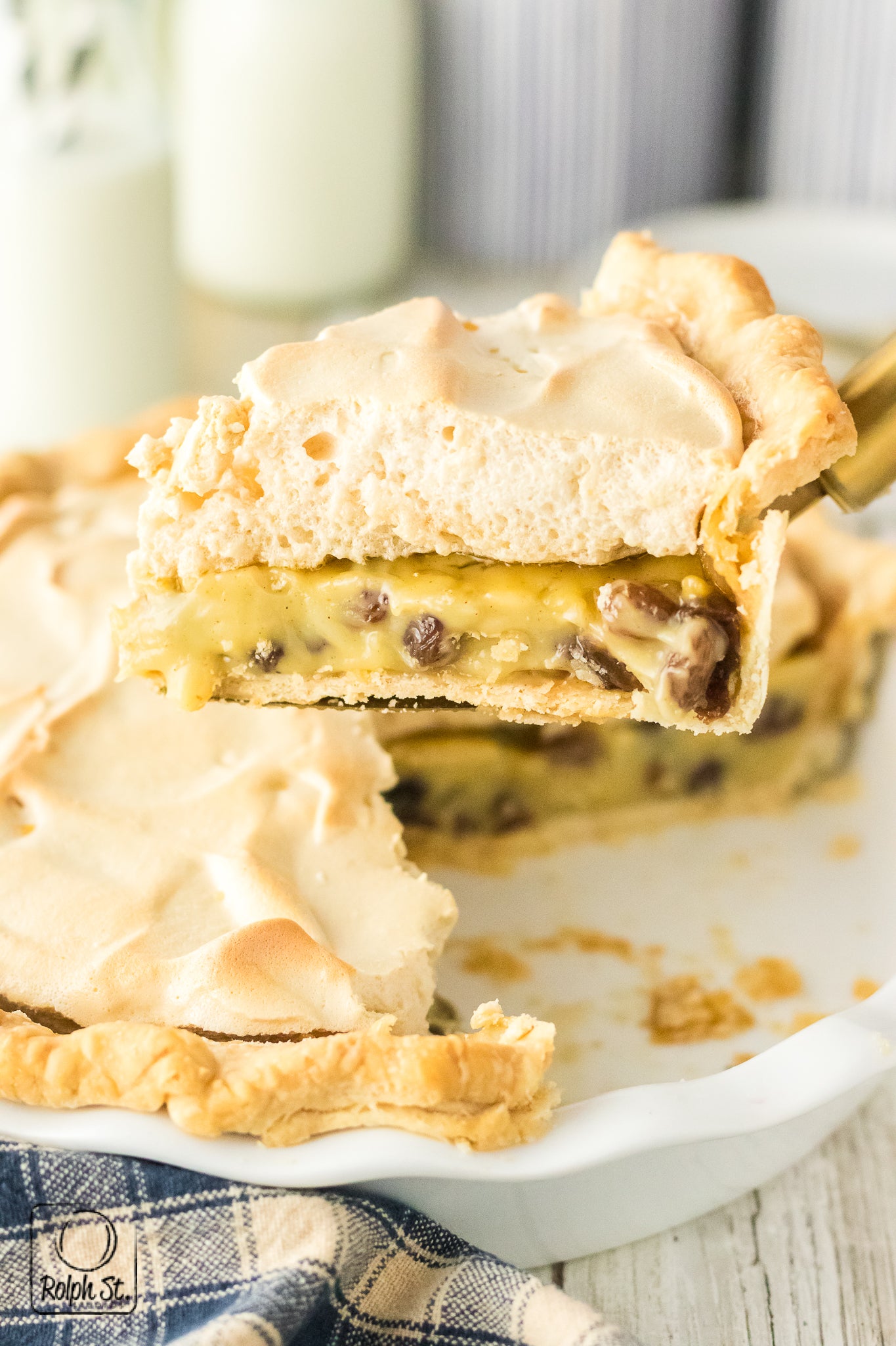 Exclusive Sour Cream Raisin Pie