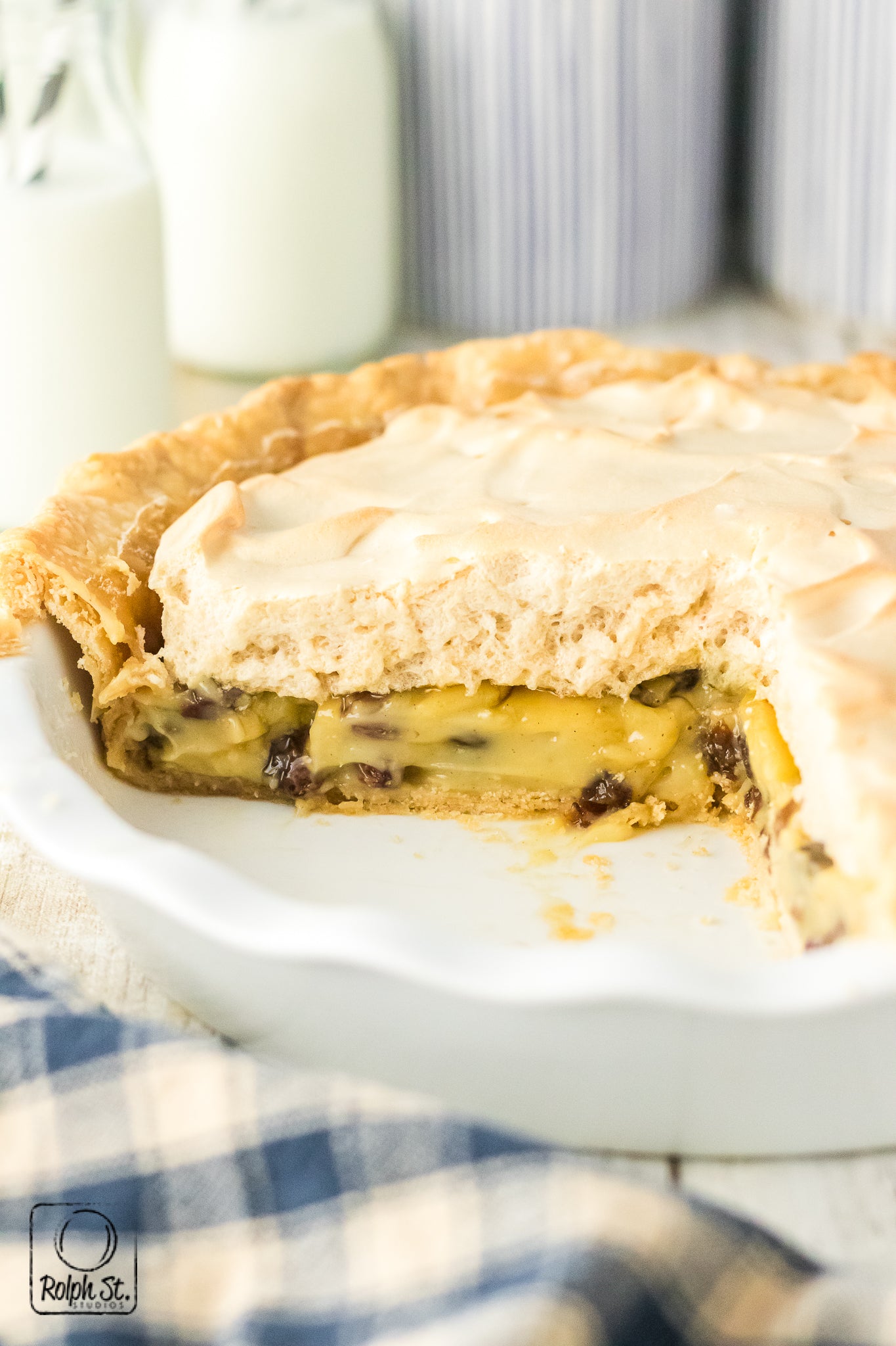 Exclusive Sour Cream Raisin Pie