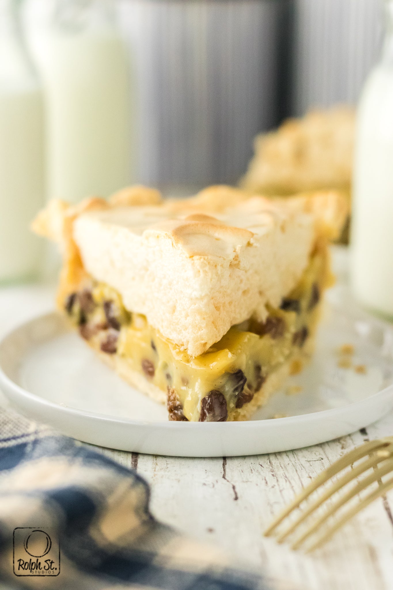 Exclusive Sour Cream Raisin Pie