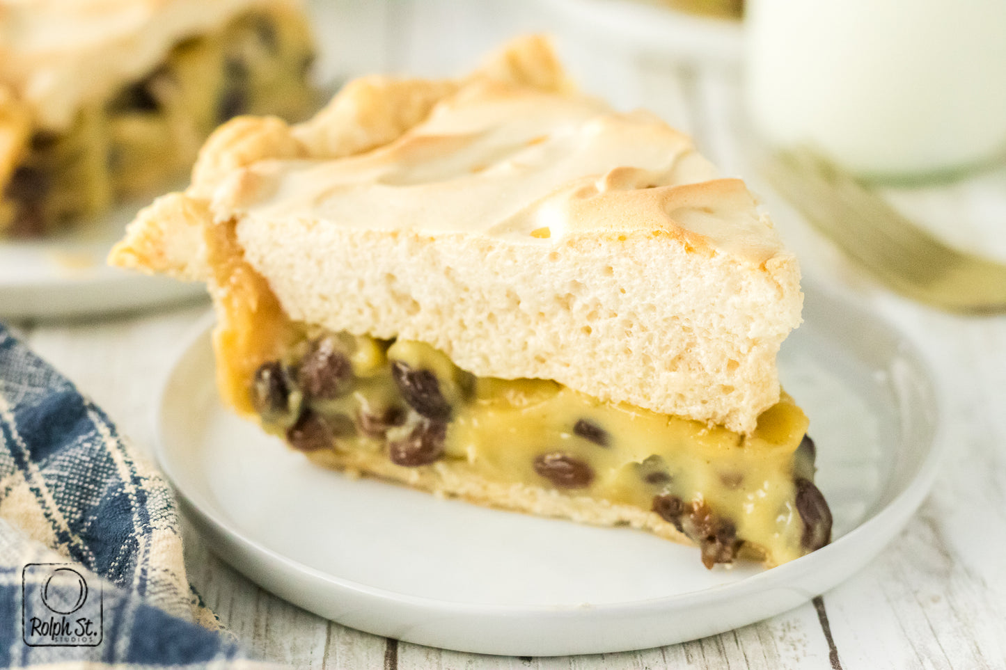 Exclusive Sour Cream Raisin Pie