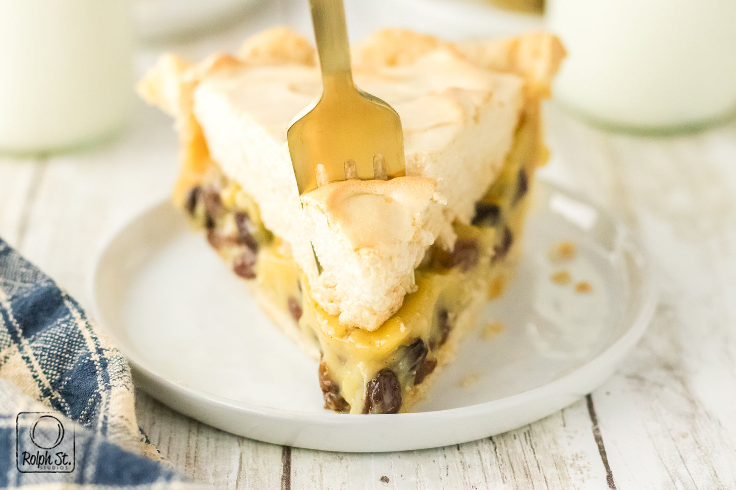 Exclusive Sour Cream Raisin Pie