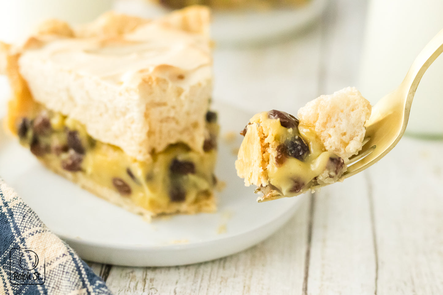 Exclusive Sour Cream Raisin Pie